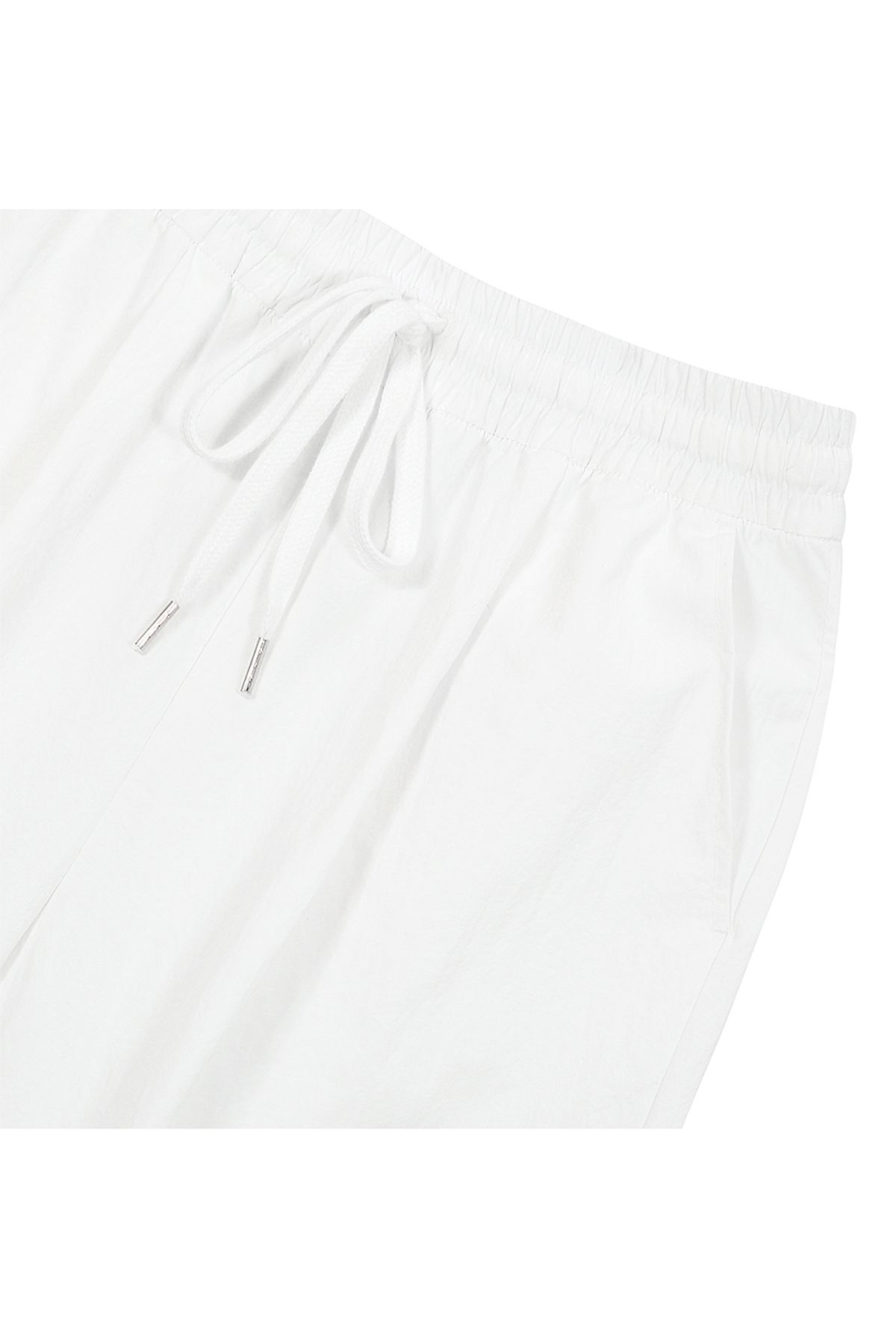 캔버스(CNVS) [얼킨 X 베티붑] 나일론 와이드 카고 팬츠_화이트