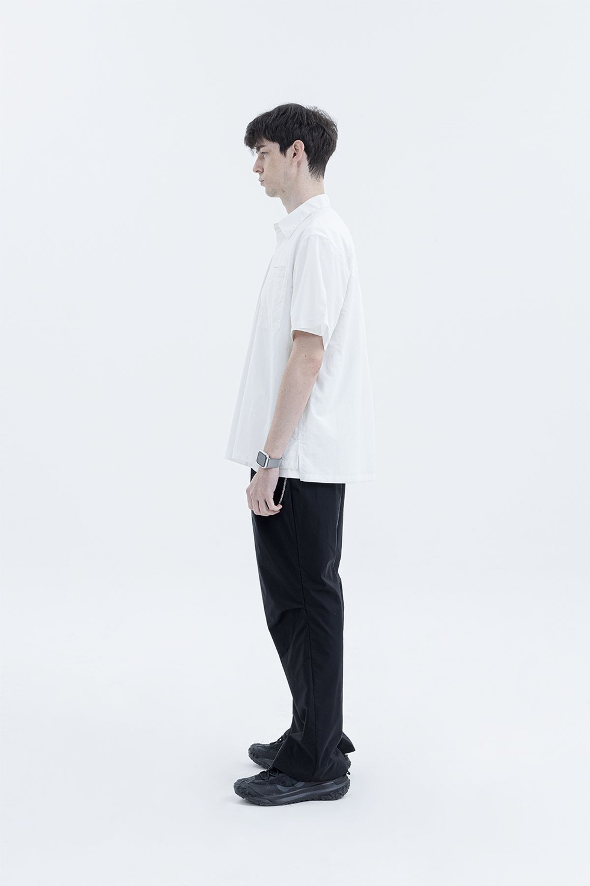 아디브(ADIV) 베이직 어시던트 1/2  셔츠 화이트