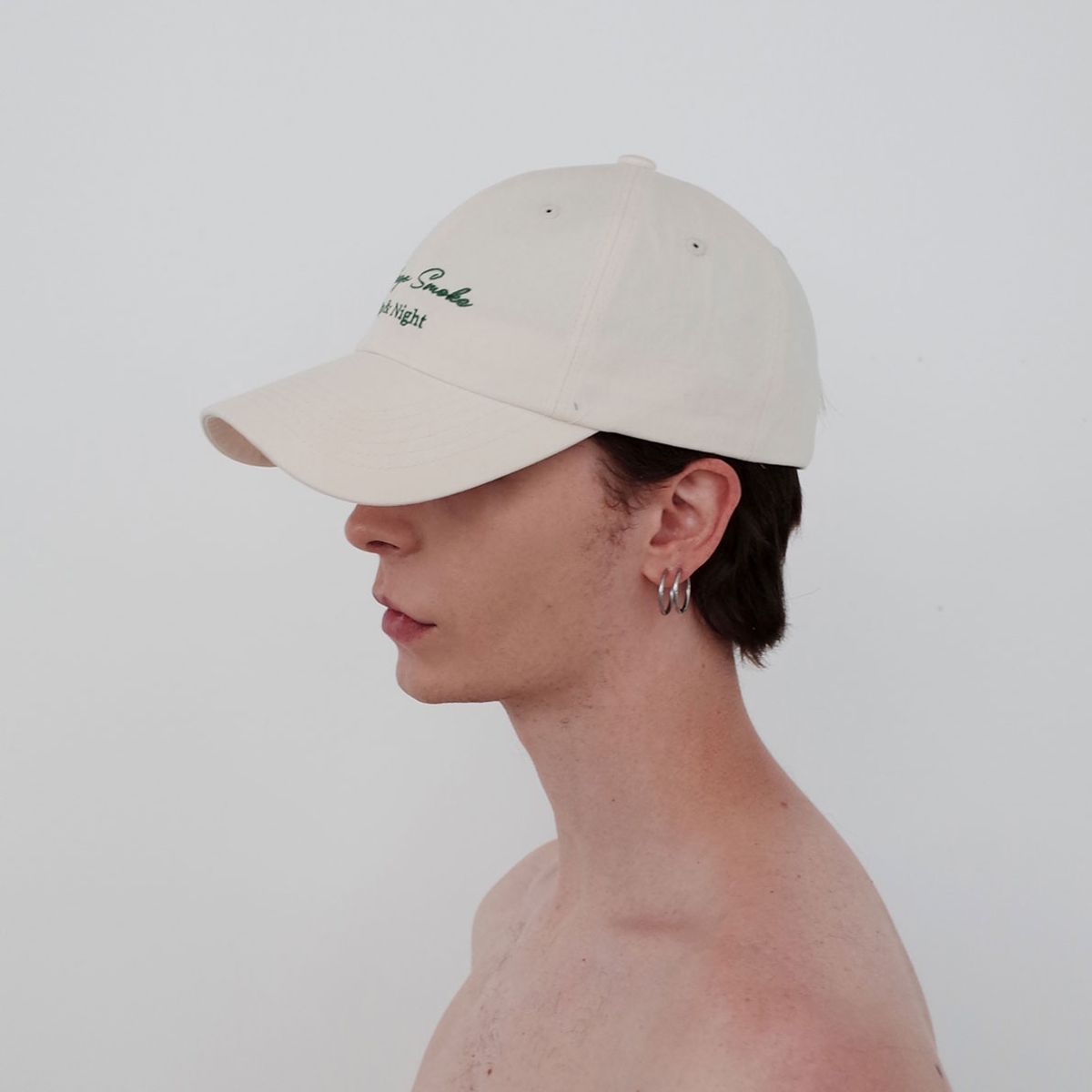 빈스모크(VINSMOKE) LETTERING BALLCAP [Ivory] SOFT