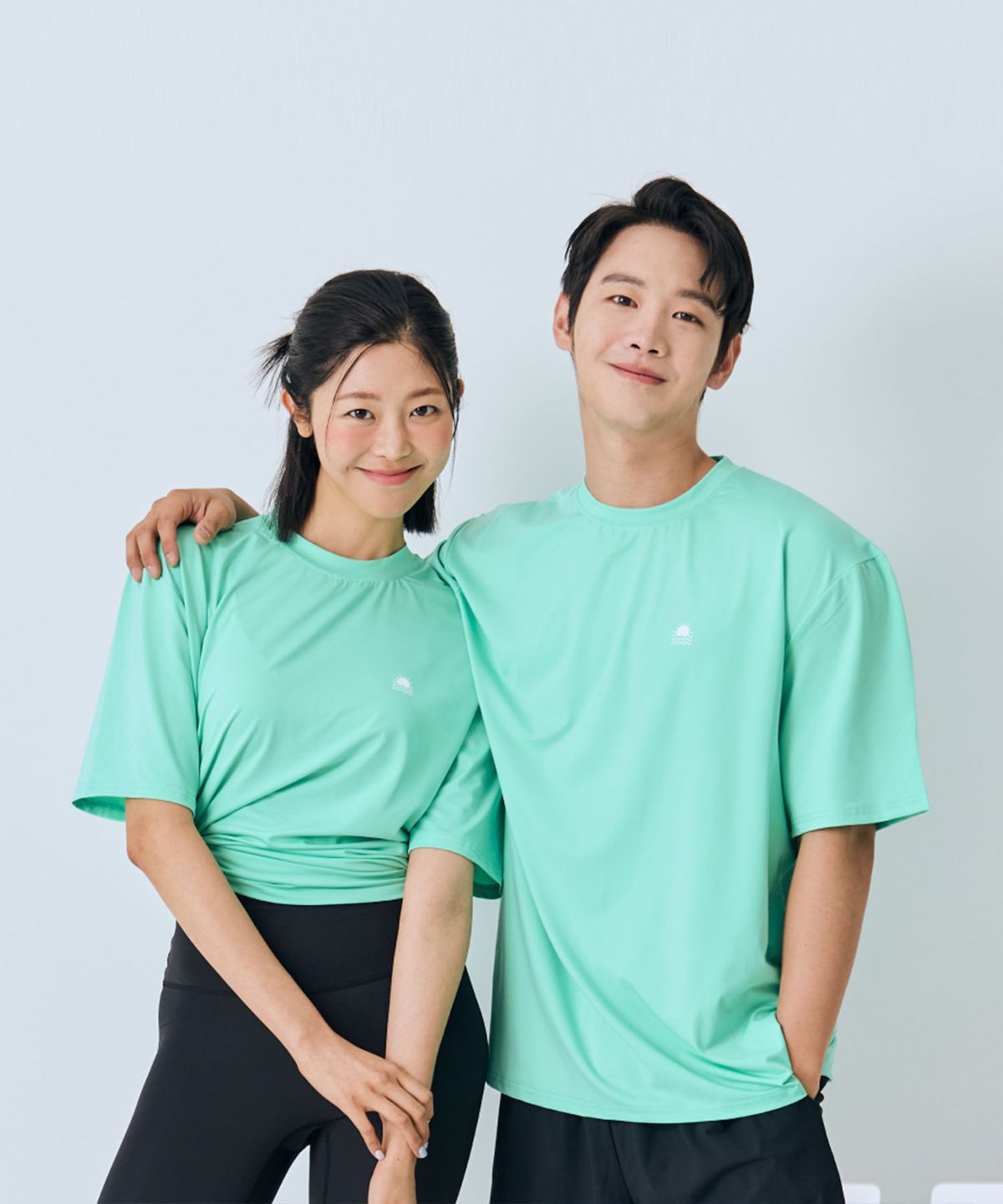 스윔어바웃(SWIMABOUT) 베이직 반팔 루즈핏 오버핏 상의 래쉬가드 빅사이즈