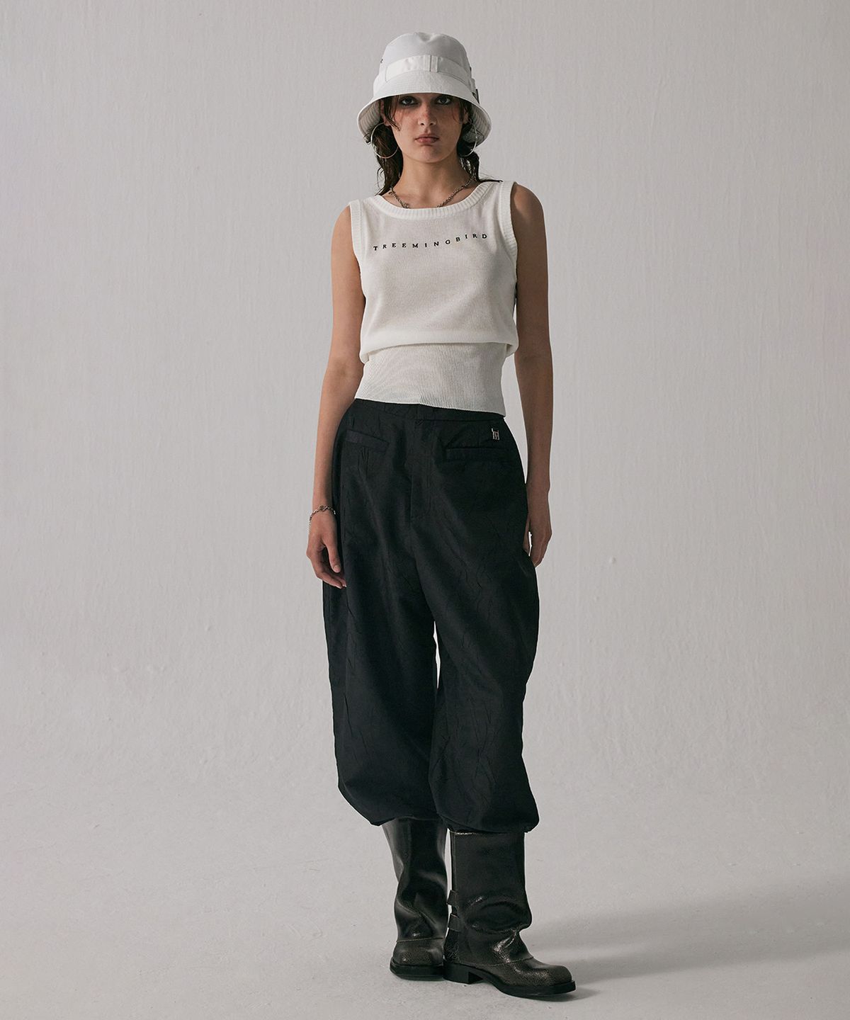 트리밍버드(TREEMINGBIRD) Double Box Pleats Wrinkle Slacks [ Black ]