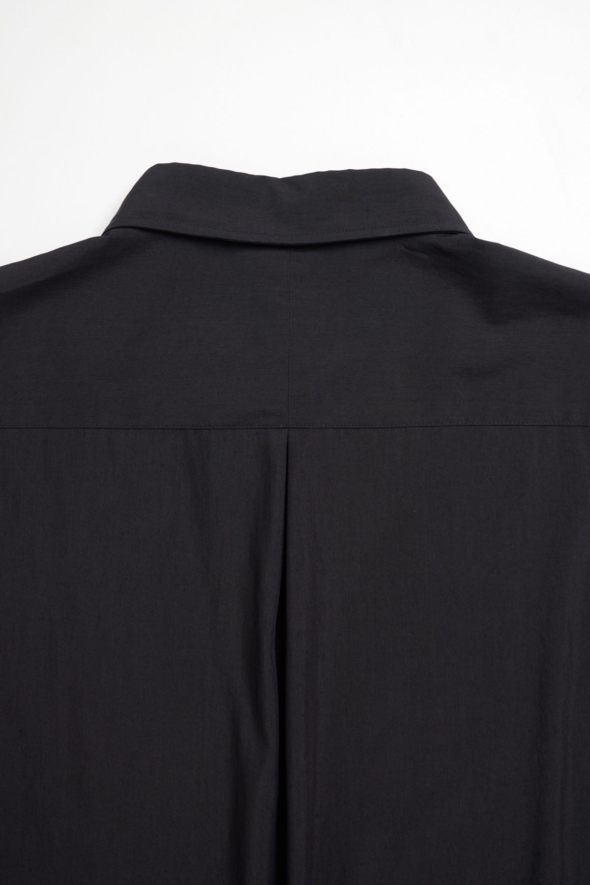 해칭룸(HATCHINGROOM) Crop Shirt 1/2 Charcoal