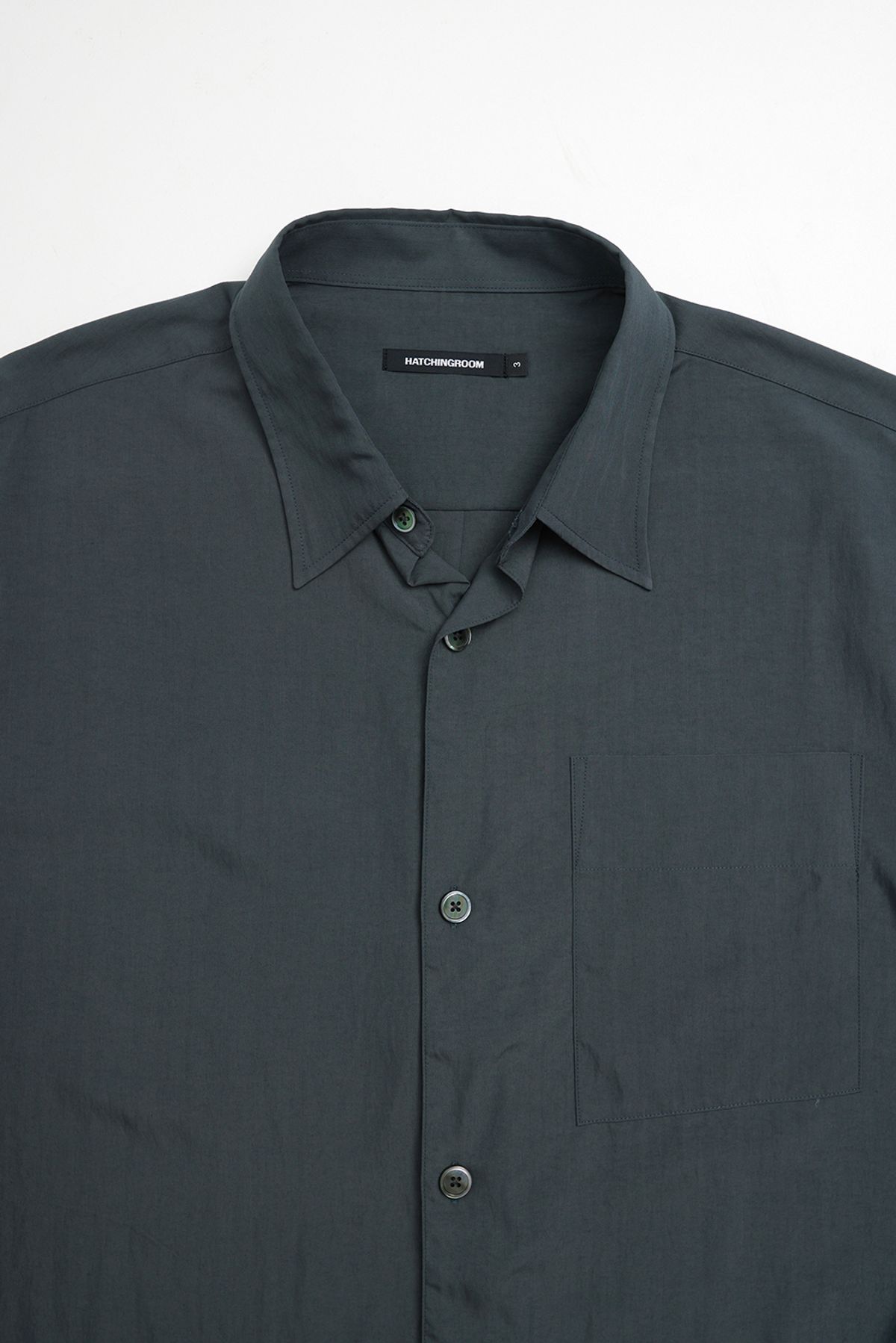 해칭룸(HATCHINGROOM) Crop Shirt 1/2 Green Charcoal