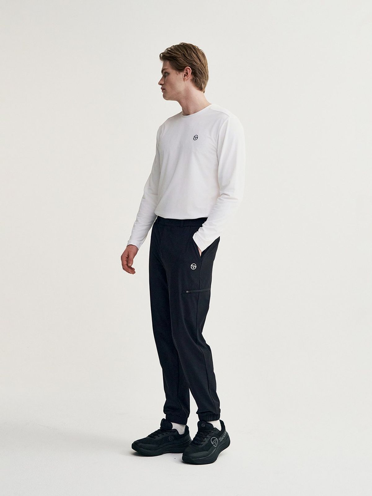 세르지오 타키니(SERGIO TACCHINI) M 리조트 우븐 스트레치 카고 조거 팬츠 (Black)