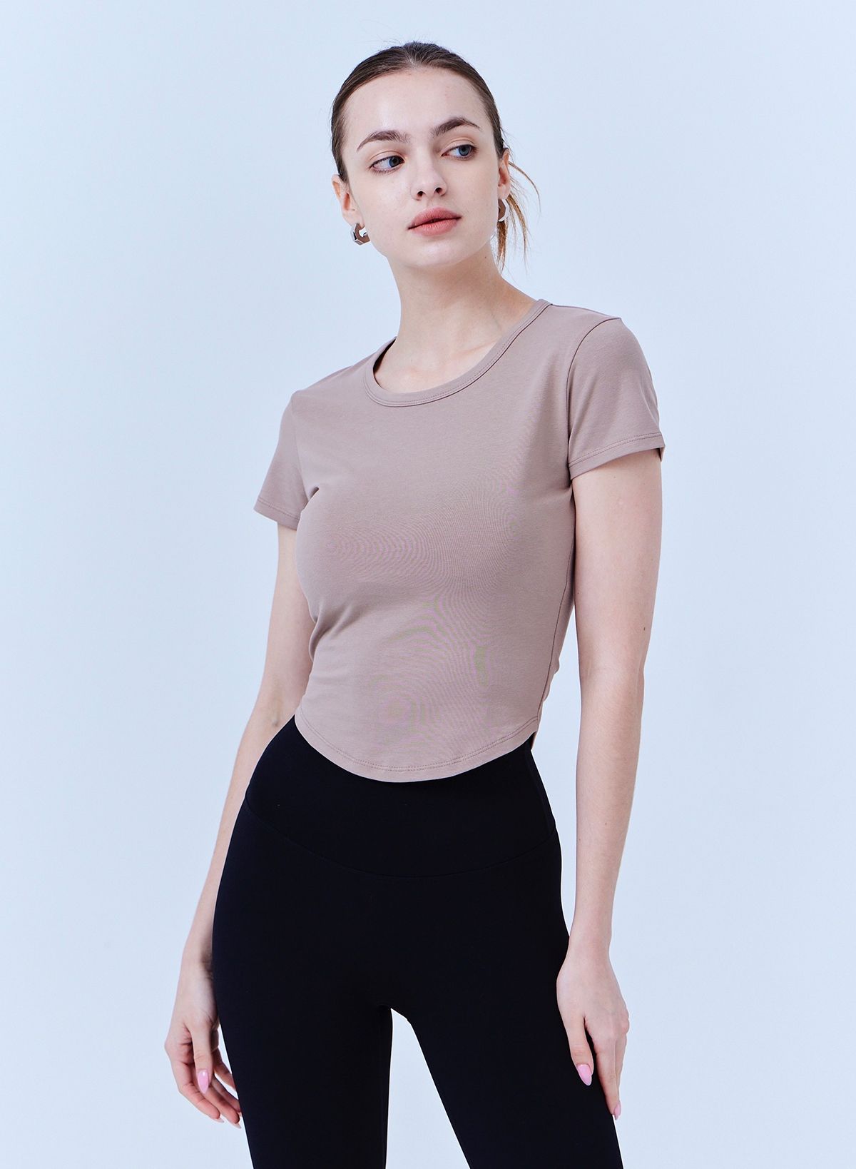 베르만 어패럴(VERMANN APPAREL) 우먼즈 라운드 크롭 티셔츠
