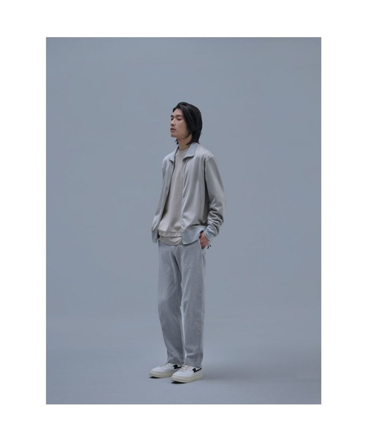 시프트지(SHIFT.G) Garment Dyed Slacks  Ivory