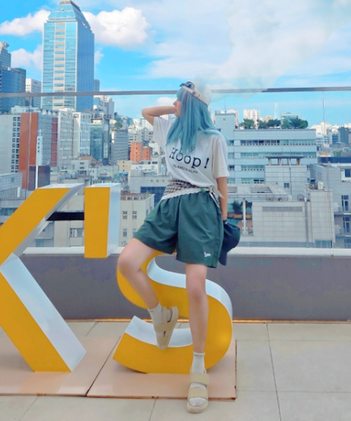 크림소다랩(CREAM SODA LAB) 우븐 어센틱 로고 숏 팬츠 그린