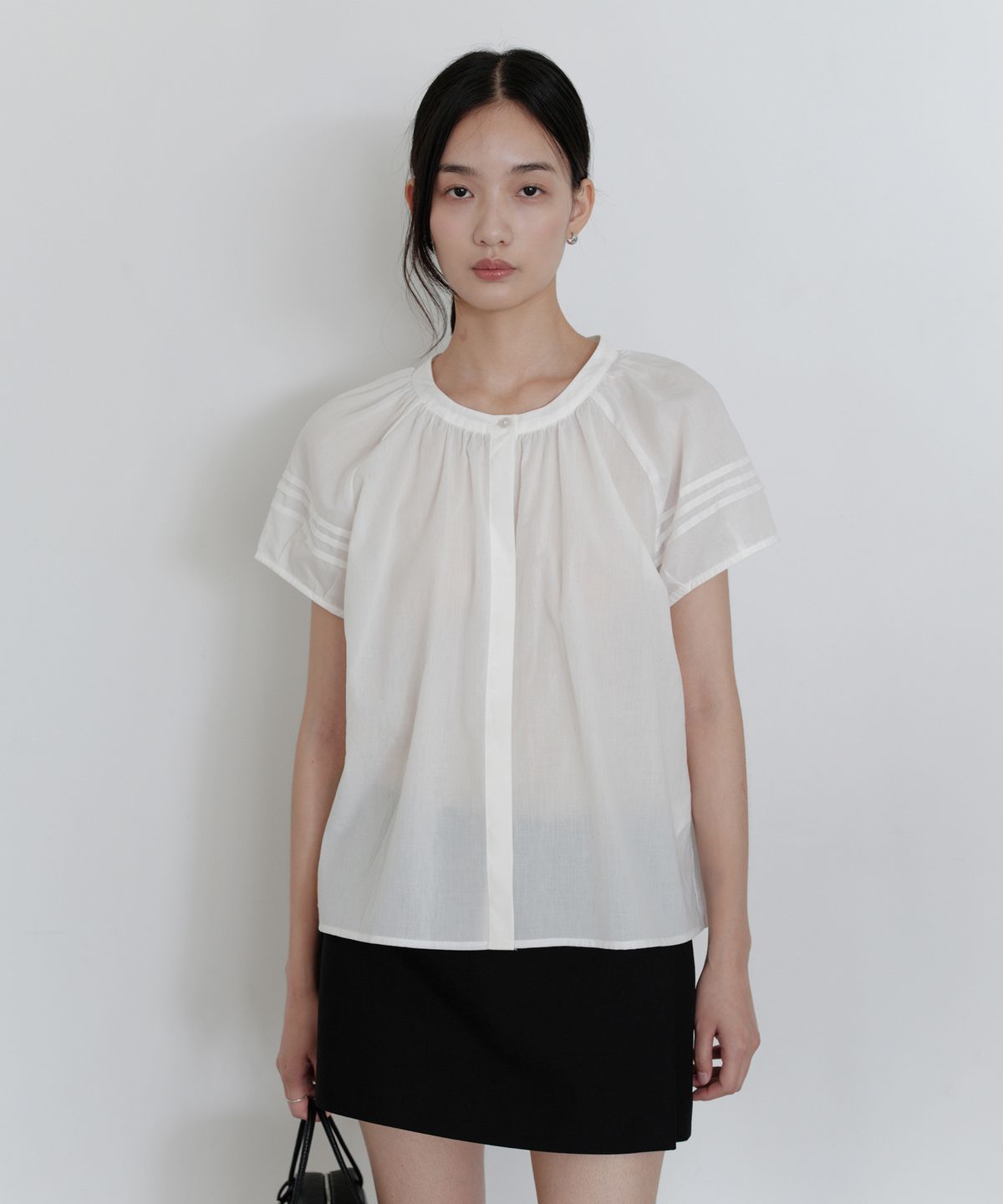 유라고(URAGO) Marge round blouse