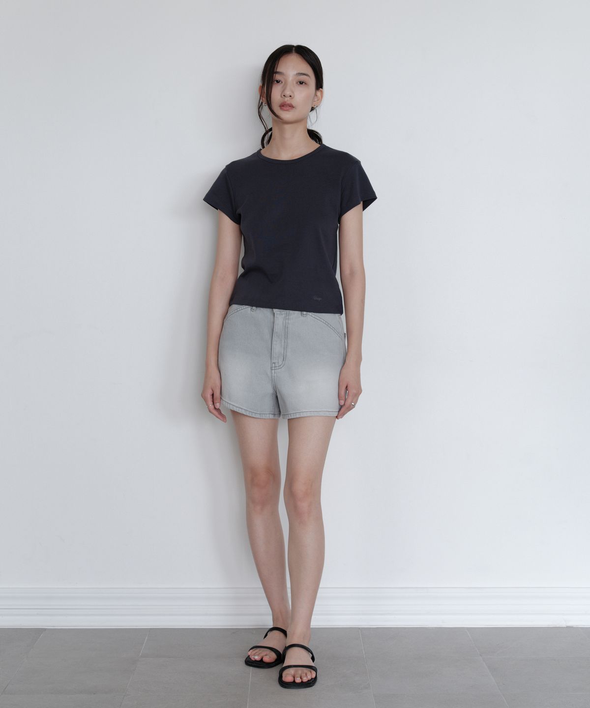 유라고(URAGO) Round crop t-shirt