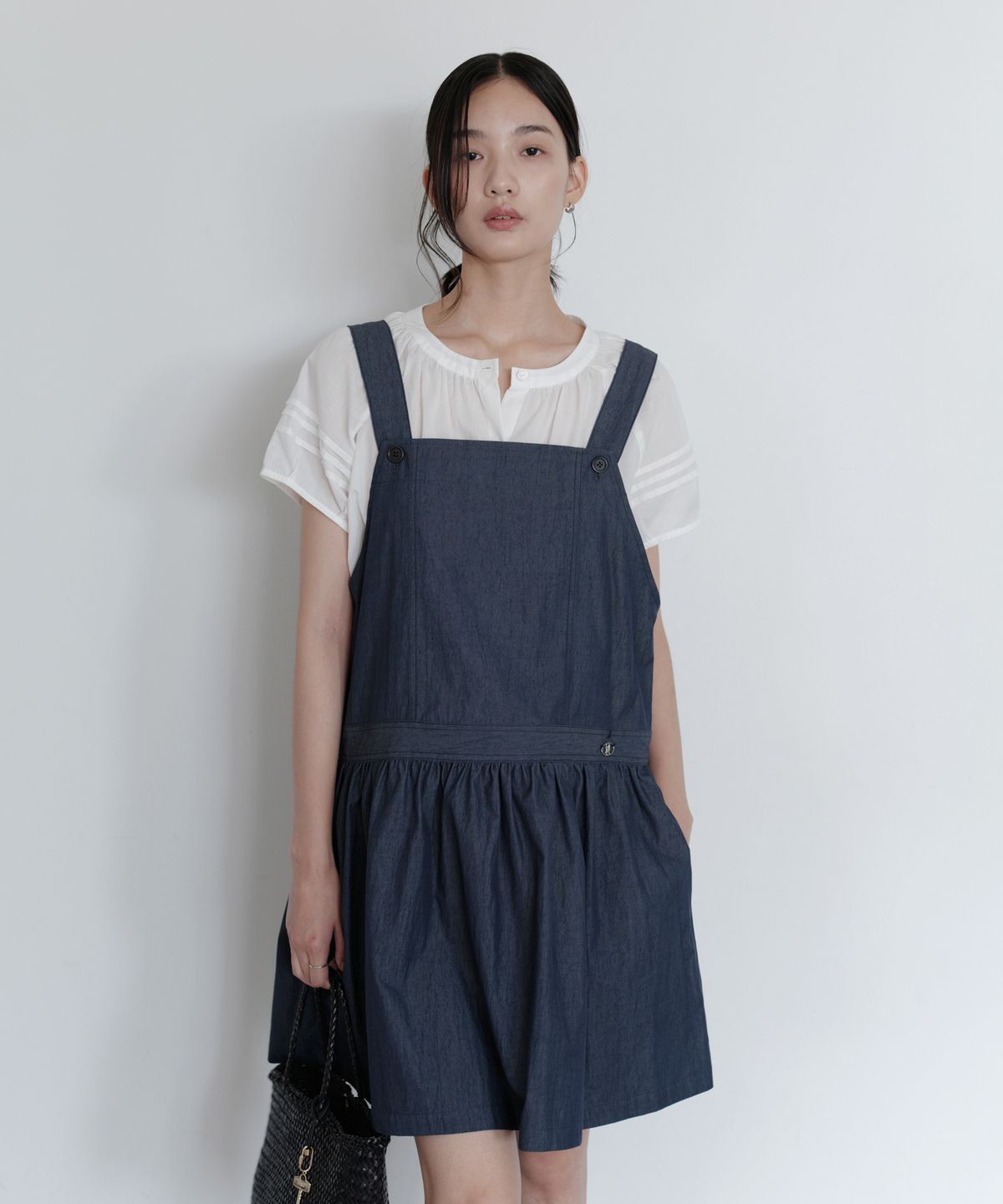 유라고(URAGO) Square strap mini dress - 사이즈 & 후기 | 무신사
