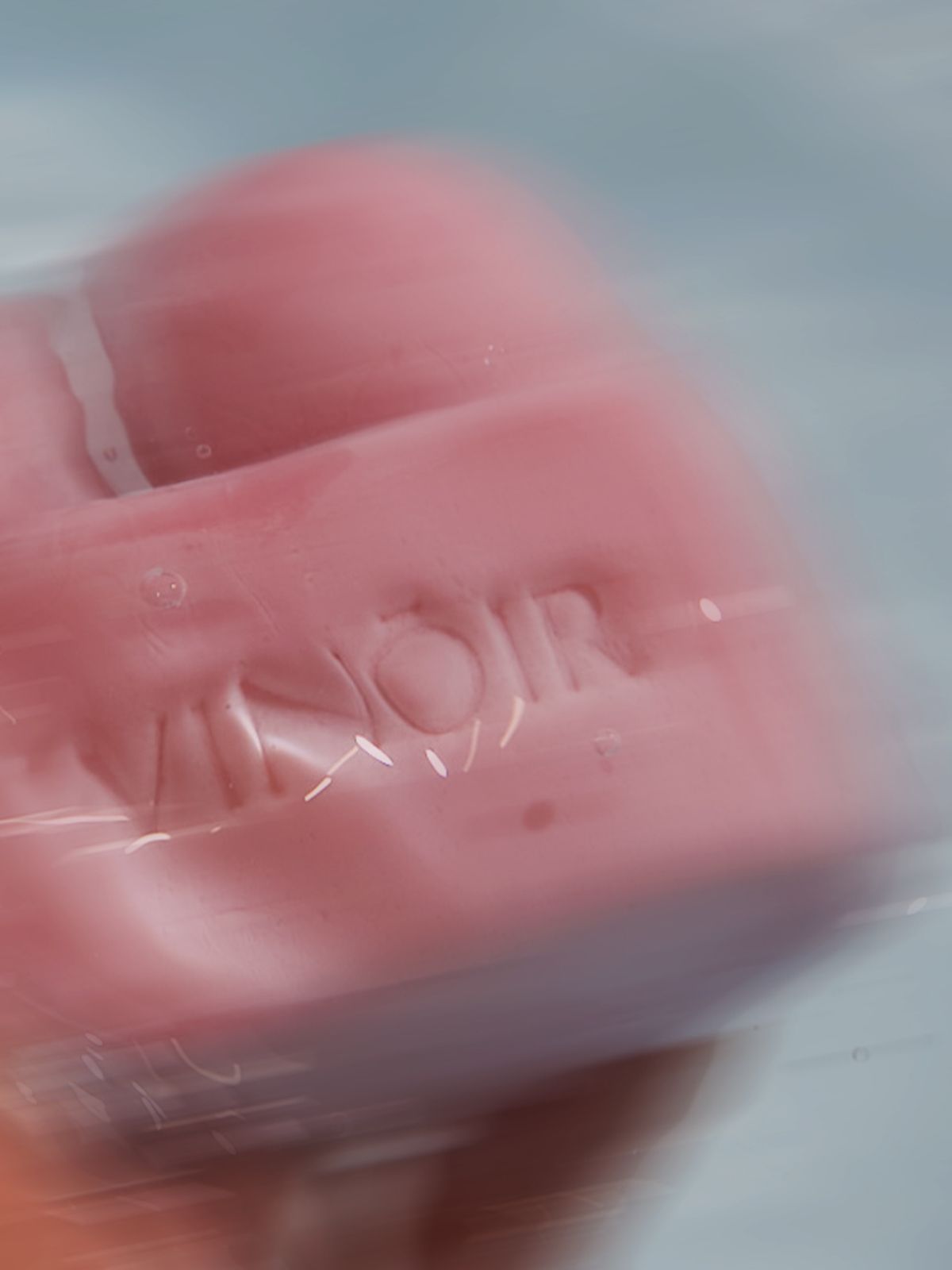 빈느와(VINOIR) 디캔팅 샤워바_ 시핑 더스크