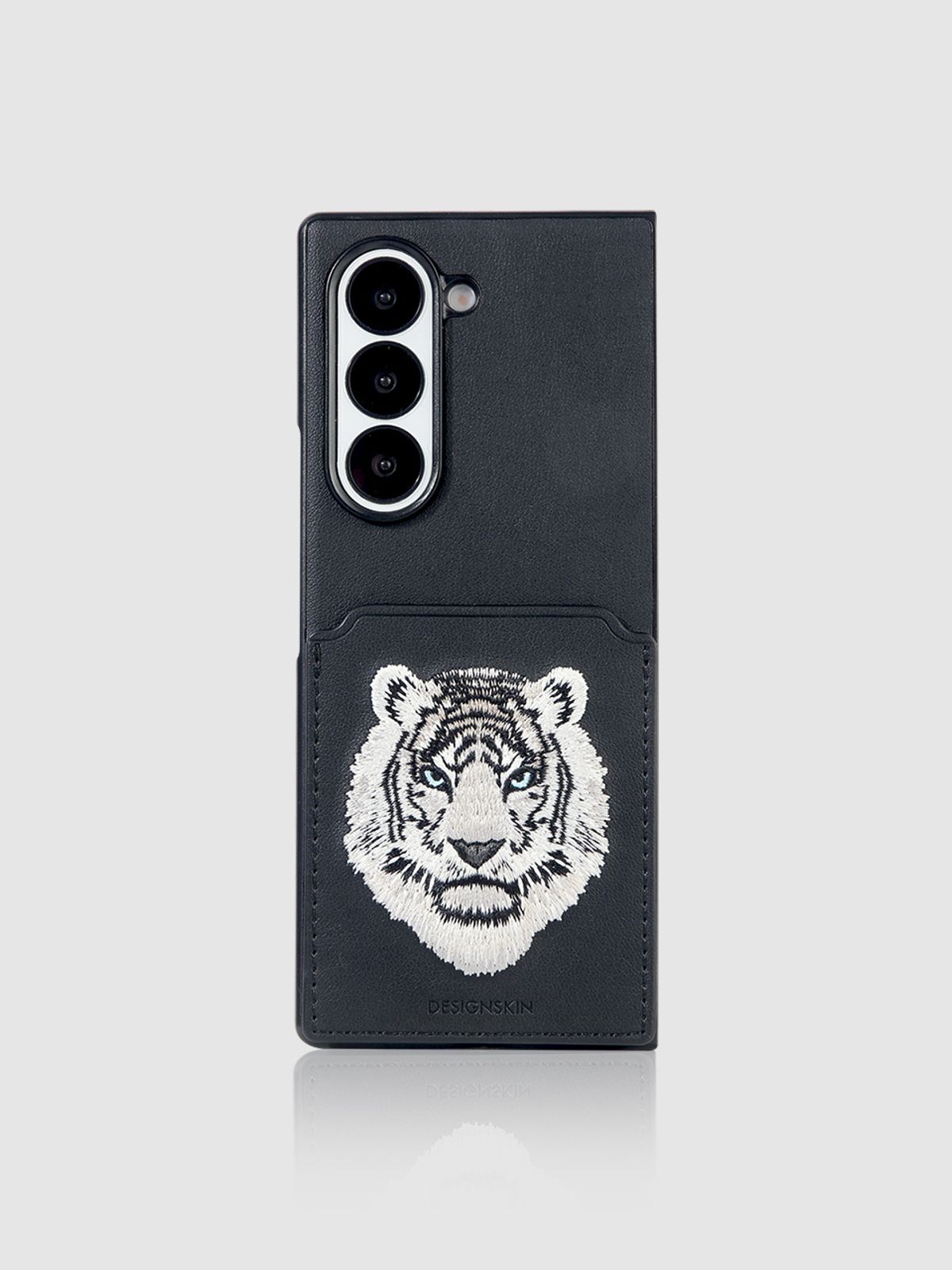 디자인스킨(DESIGNSKIN) 갤럭시Z폴드6 프리미엄 자수 비스트 케이스