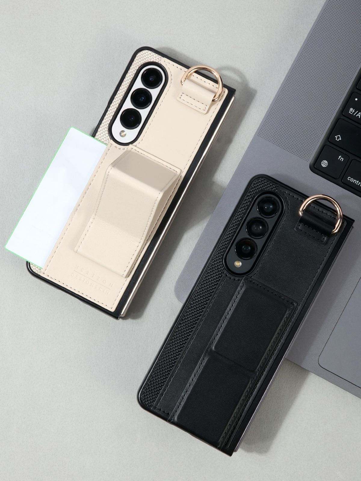 디자인스킨(DESIGNSKIN) 갤럭시Z폴드6 그립 스탠드 카드 케이스-블랙