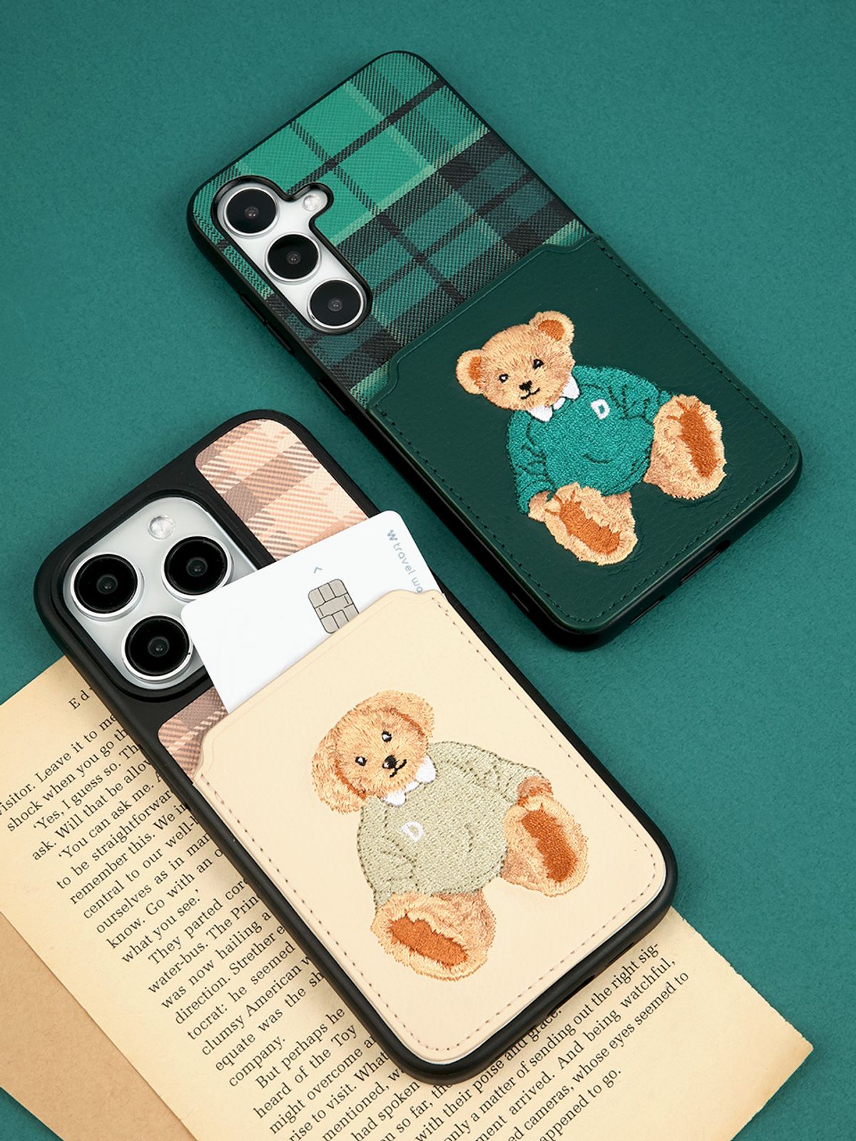 디자인스킨(DESIGNSKIN) 갤럭시Z플립6 클래식 자수 포켓 케이스 ver.2-아이보리 퍼피