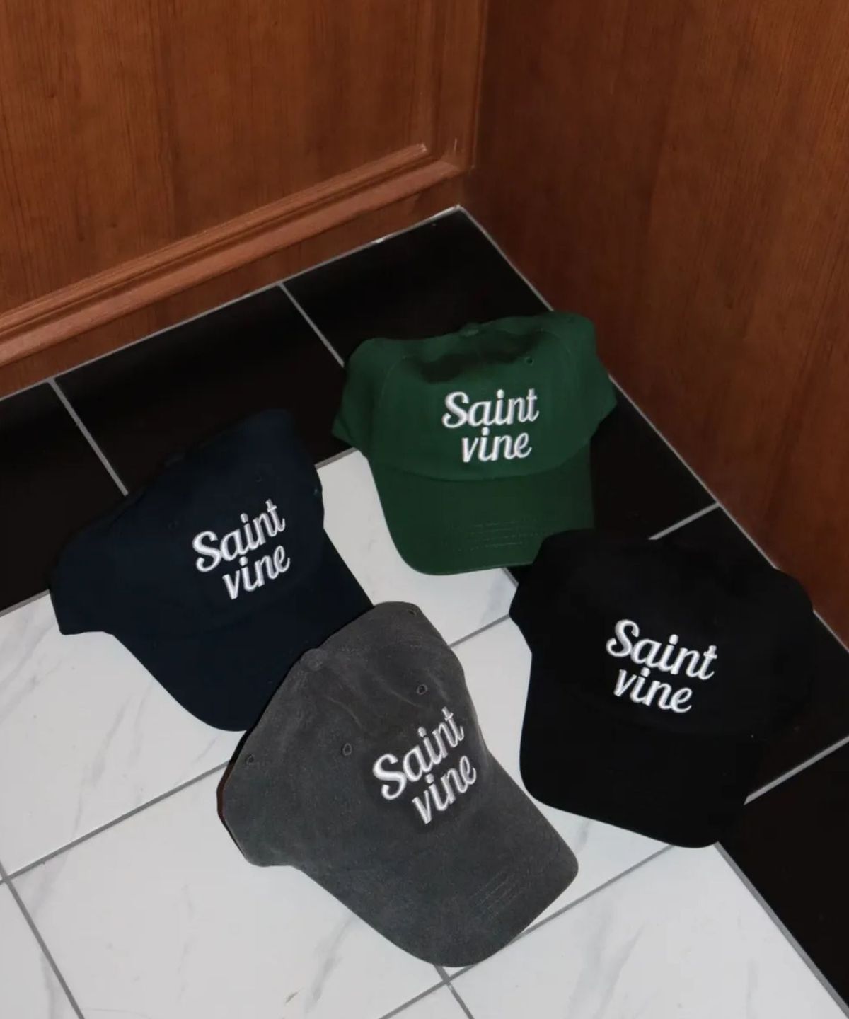세인트바인(SAINTVINE) 시그니처 코튼 볼캡