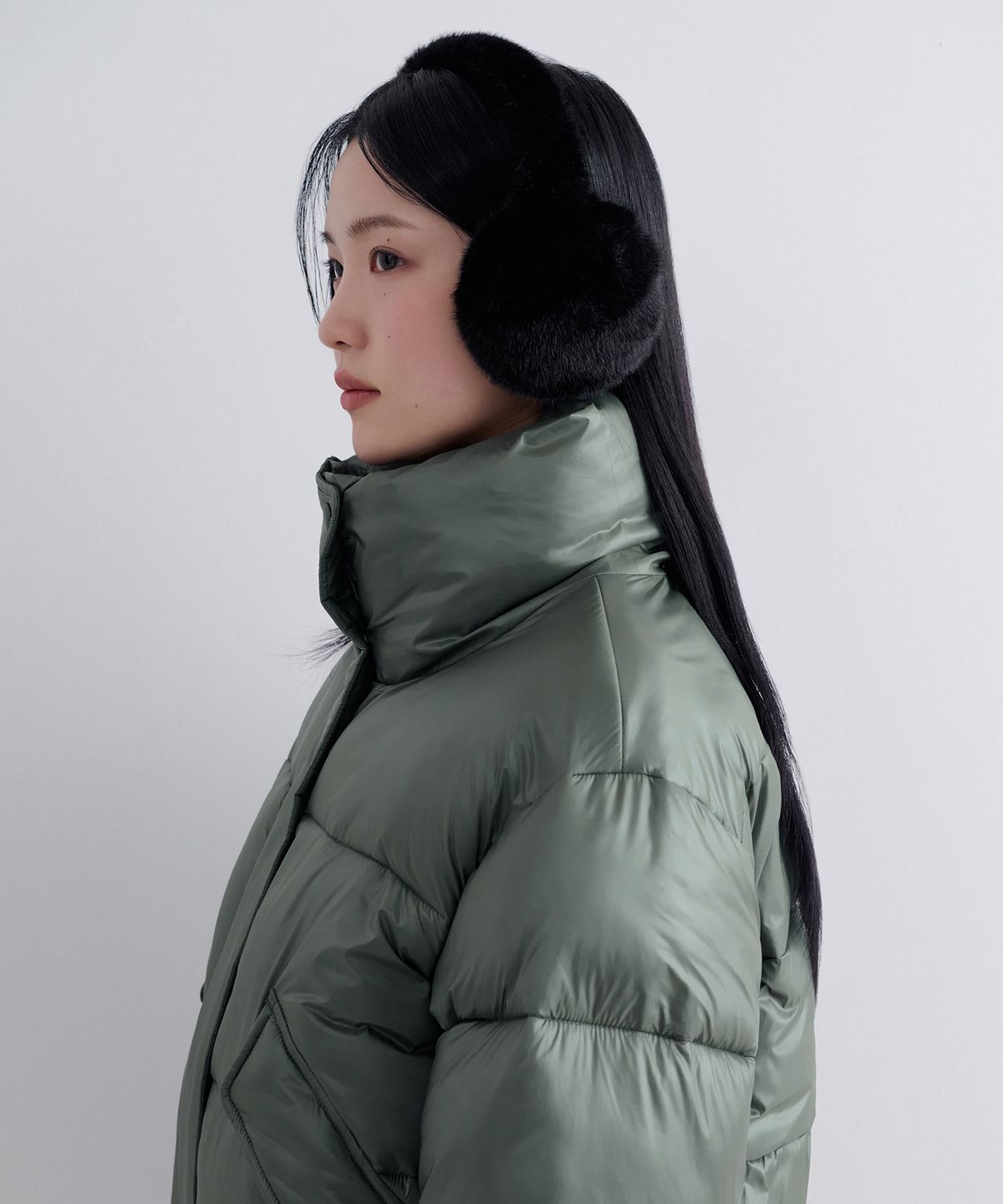 무신사 스탠다드 우먼(MUSINSA STANDARD WOMAN) 우먼즈 페이크 퍼 이어 머프 [블랙]