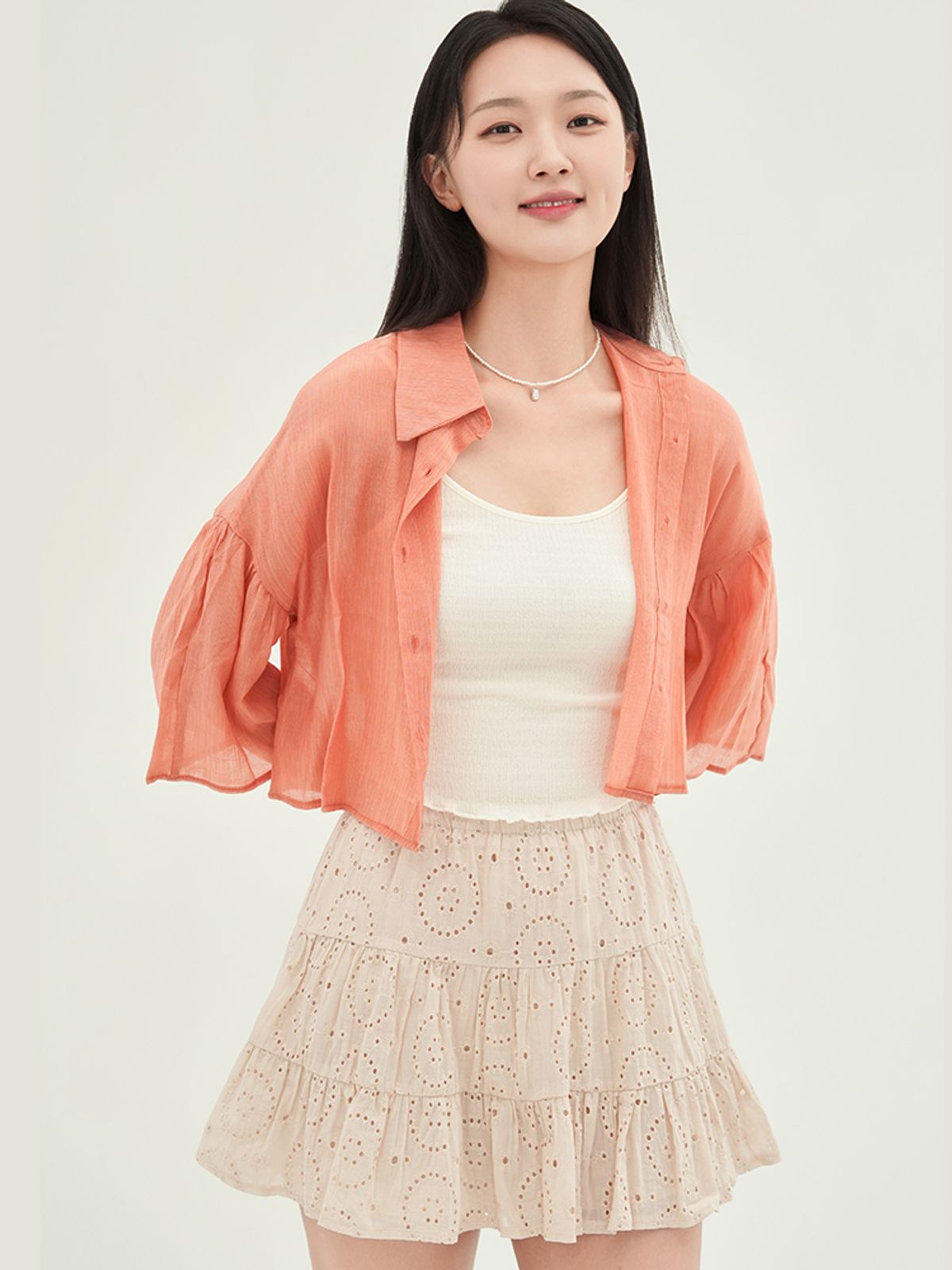 하이파이브(HYFVE) 아일렛 큐티 미니 스커트