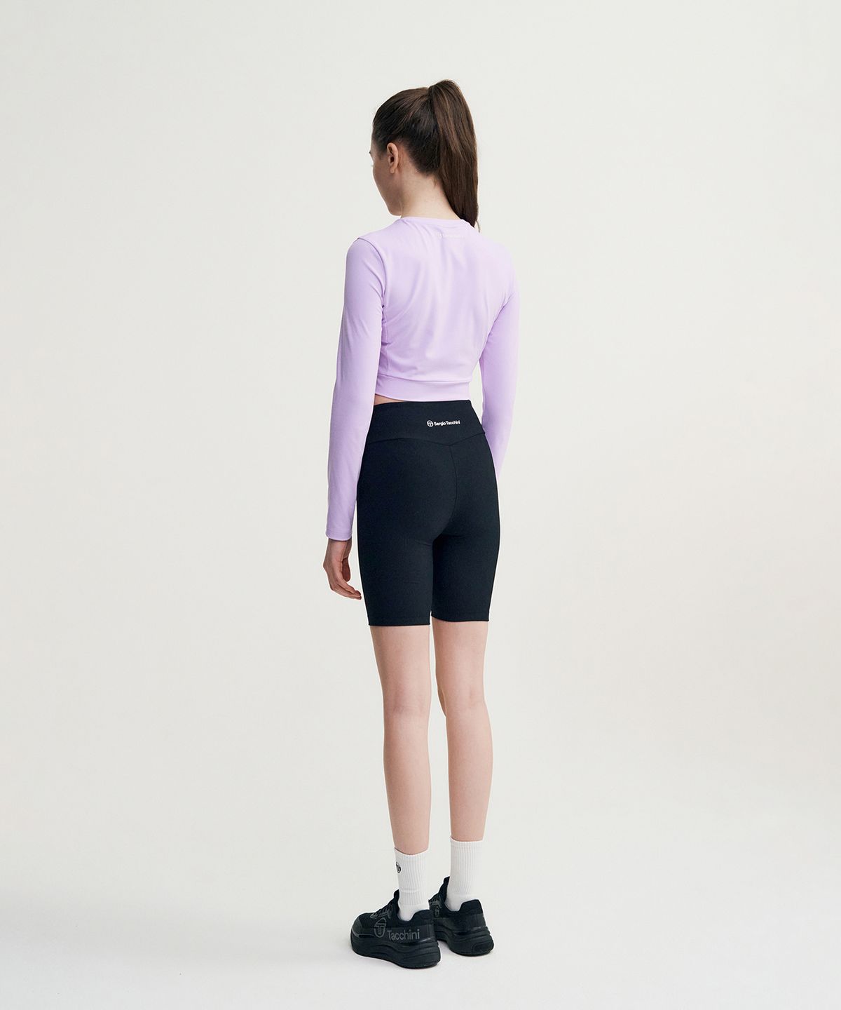 세르지오 타키니(SERGIO TACCHINI) W 에센셜 세미 크롭 긴팔티셔츠 (L.Purple)