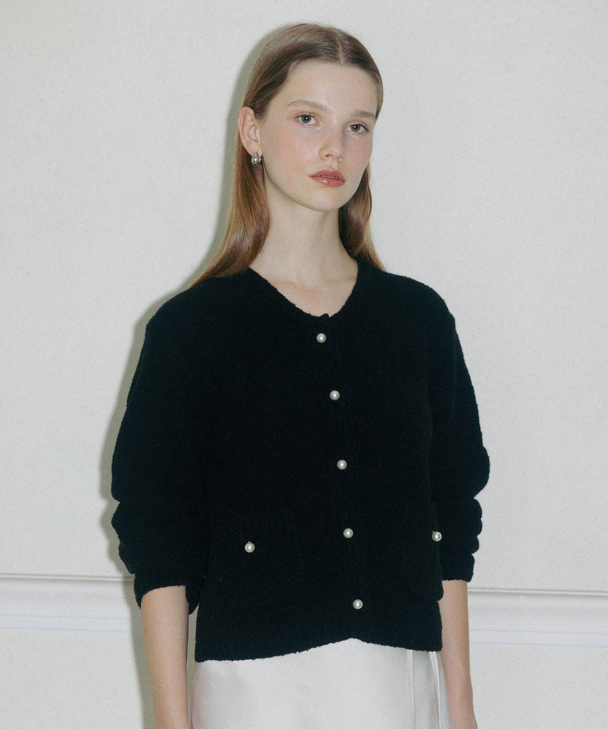 튜드먼트(TTUDEMENT) CLASSIC BUTTON CARDIGAN BLACK