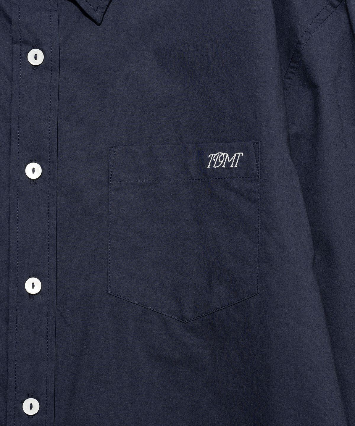 튜드먼트(TTUDEMENT) STANDARD POPLIN SHIRT NAVY