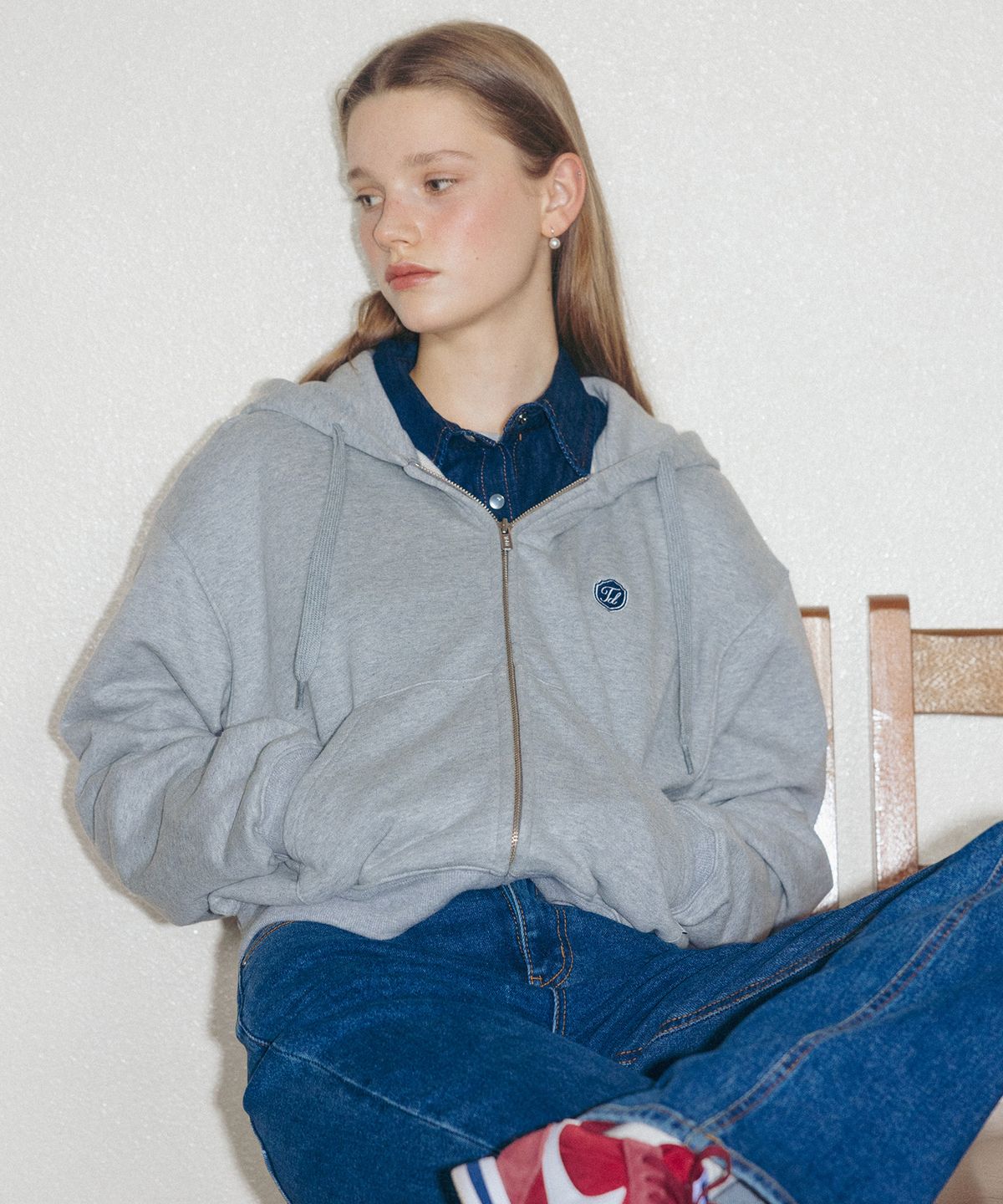 튜드먼트(TTUDEMENT) ESSENTIAL ZIP-UP HOODIE MEL GREY