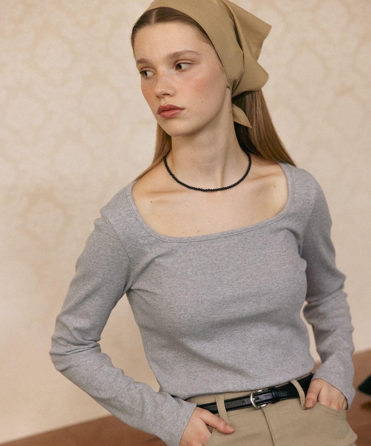 튜드먼트(TTUDEMENT) SQUARE LONG SLEEVE TOP GREY