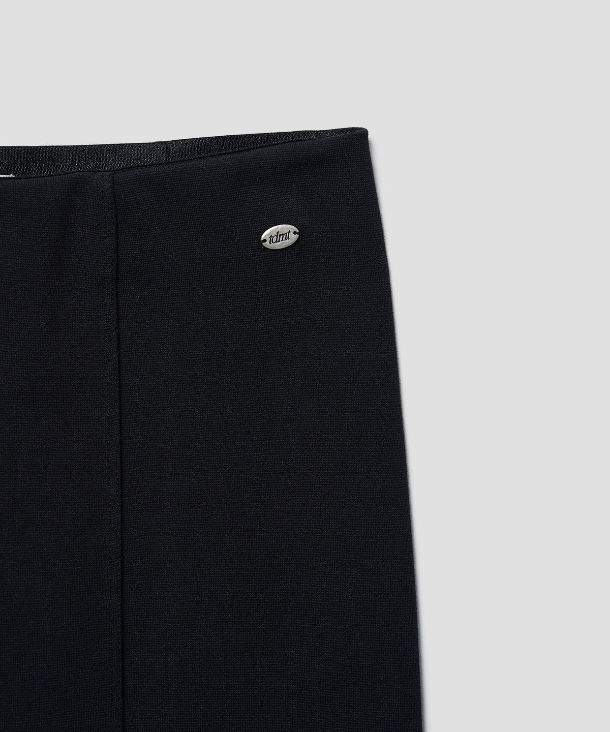 튜드먼트(TTUDEMENT) CLASSIC SABRINA PANTS_BLACK
