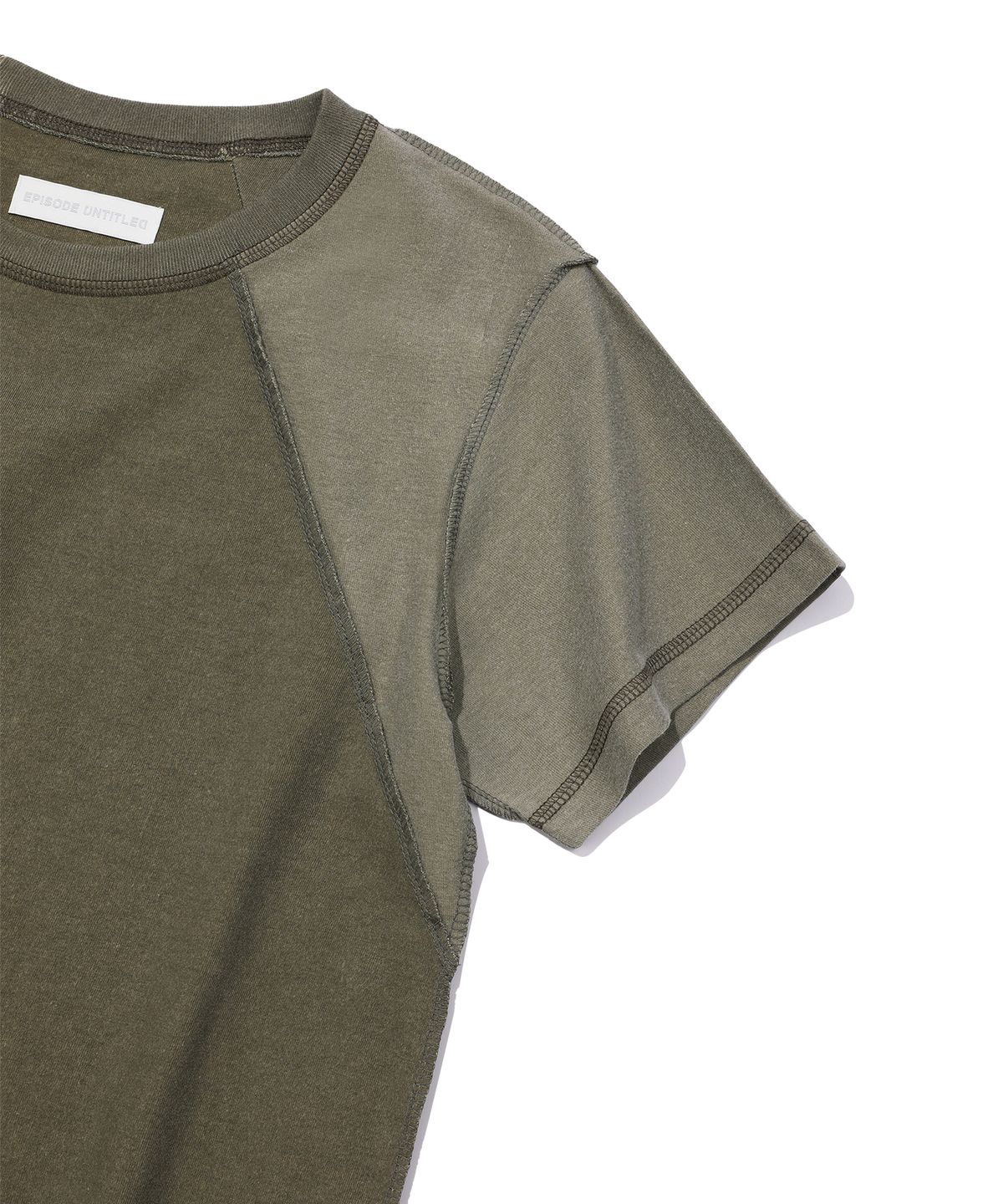 에피소드 언타이틀(EPISODE UNTITLED) CROP POINT STITCH IN&OUT PIGMENT T-SHIRT_OLIVE