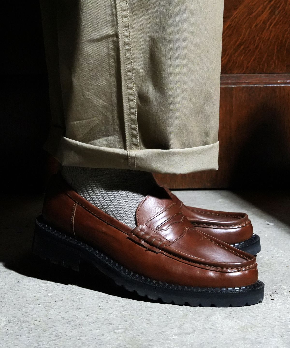 커스텀무드(CUSTOMMOOD) 리차드 소가죽 페니로퍼(Italy oil brown)
