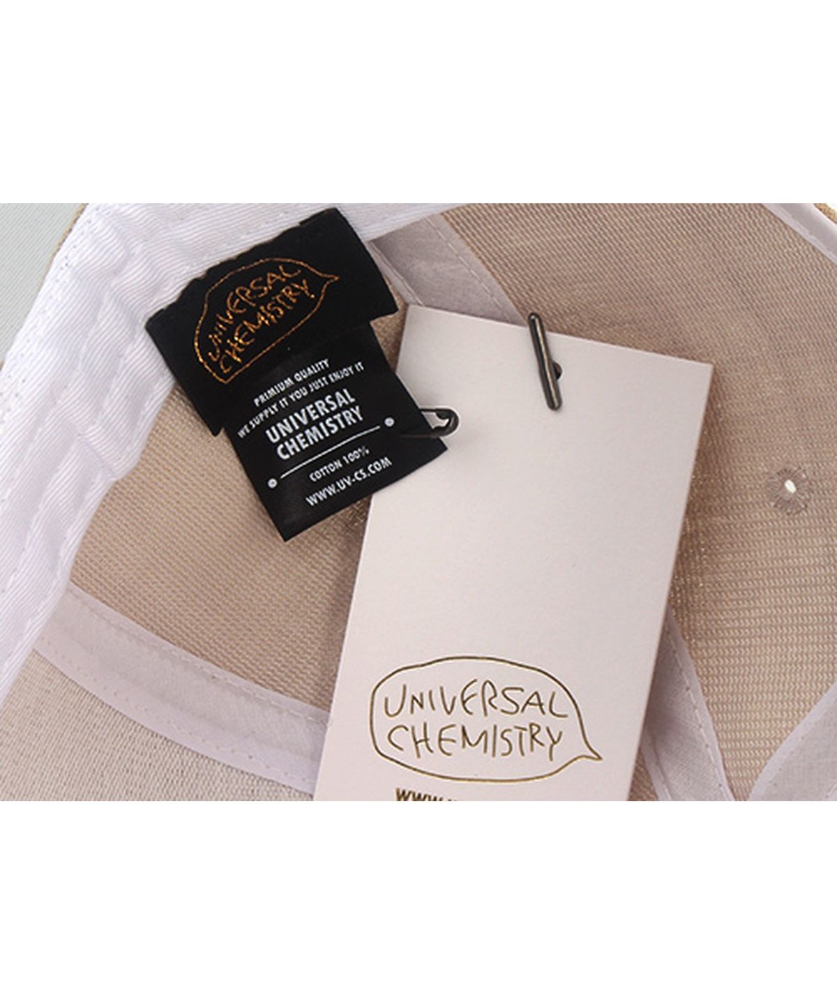유니버셜 케미스트리(UNIVERSAL CHEMISTRY) Linen Muji Beige Ballcap 린넨모자