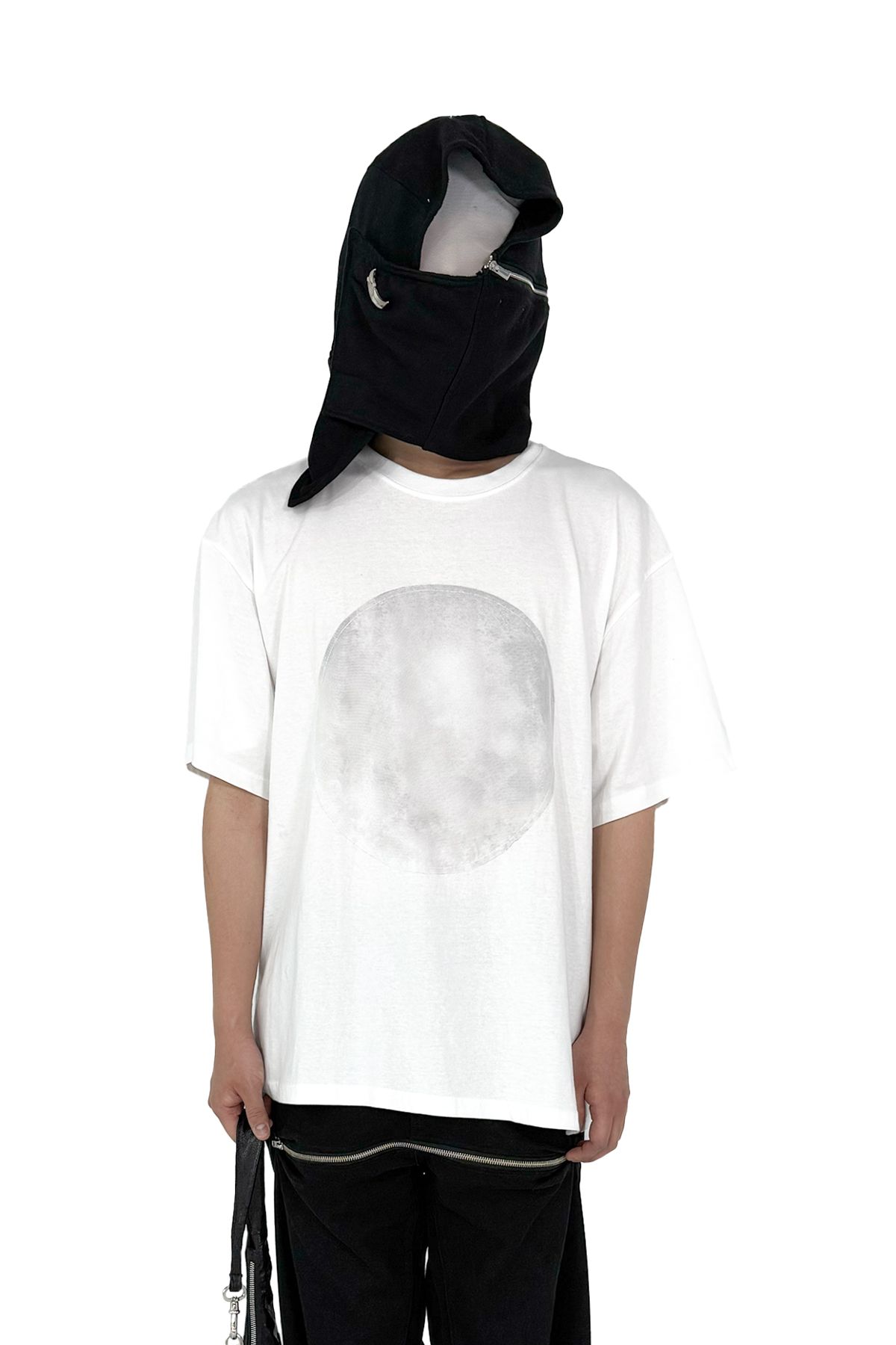 뭉제르(MOONGER) Mesh Moon Oversized T-shirt