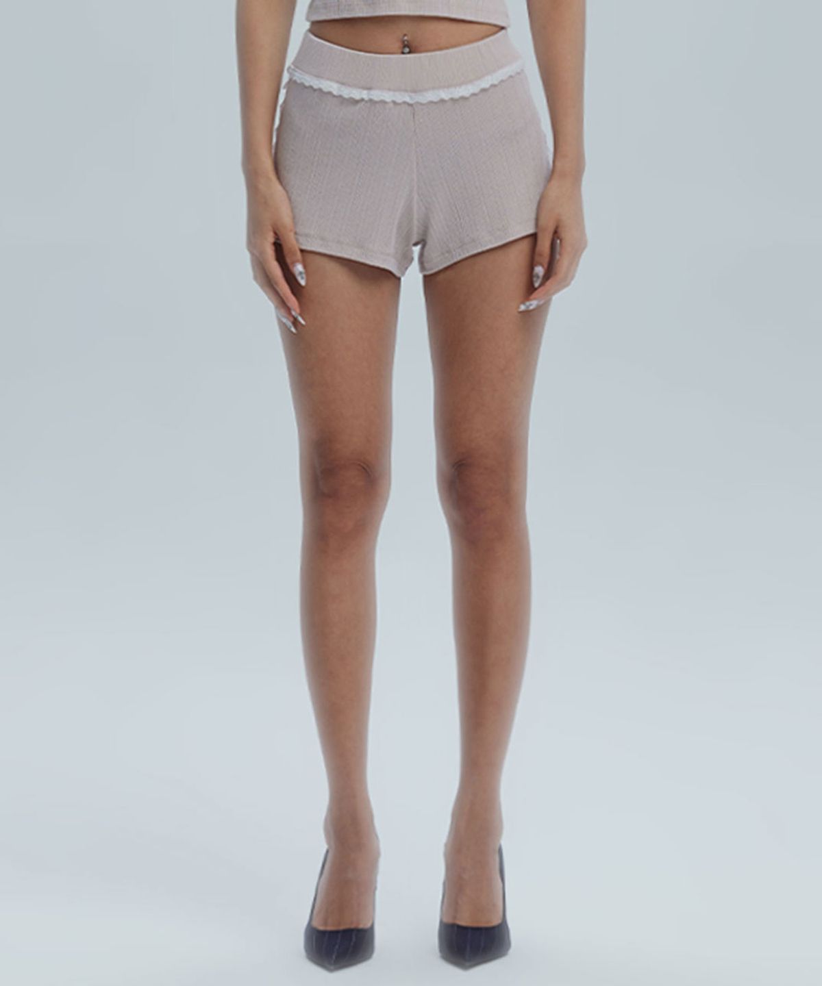 길라아카이브(GILAARCHIVE) RACE SHIRRING SHORTS_BE