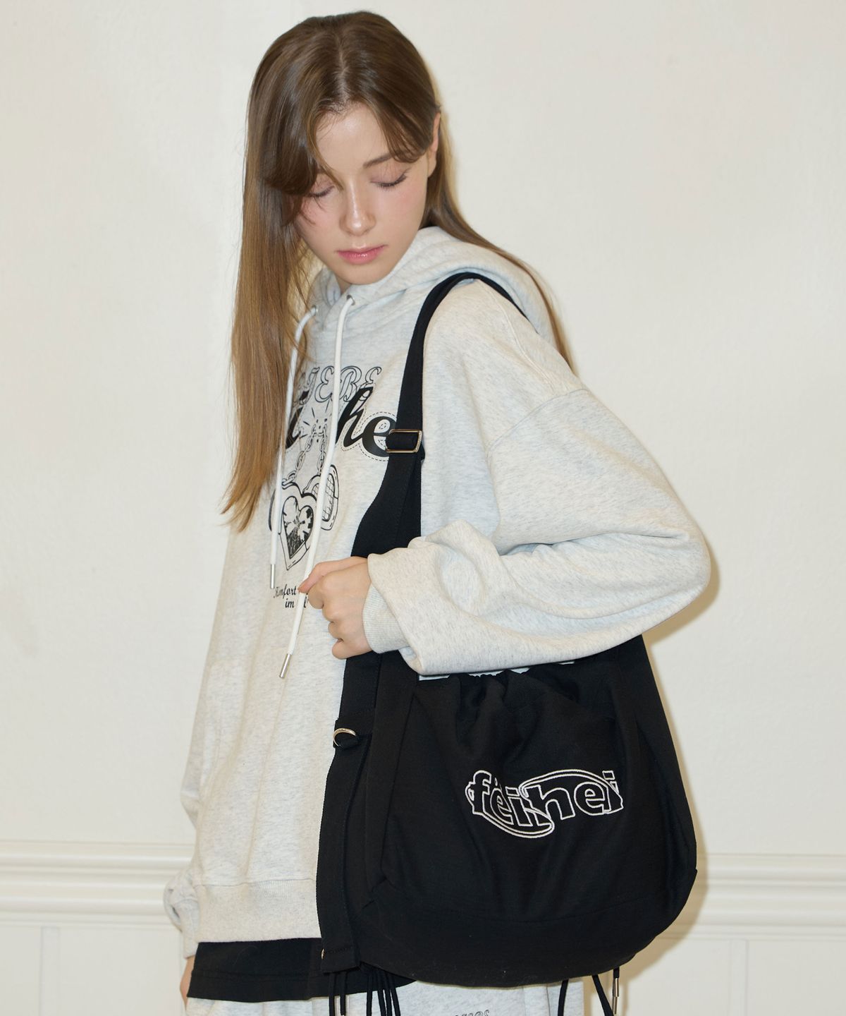 페이헤이(FEIHEI) CHESTNUT MULTI BAG BLACK