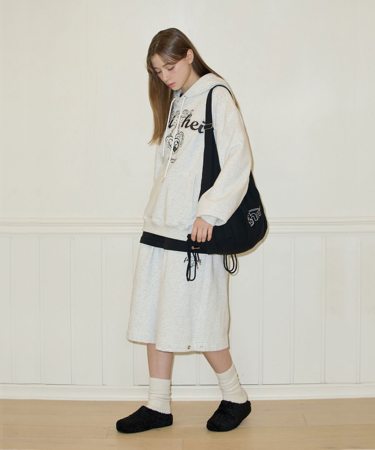 페이헤이(FEIHEI) CHESTNUT MULTI BAG BLACK