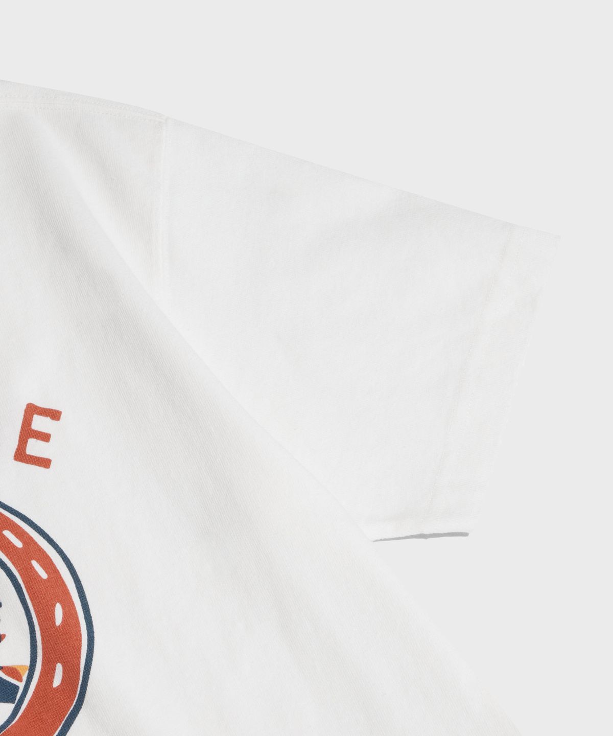 브론슨(BRONSON) Retro Horseshoe Graphic Tee White