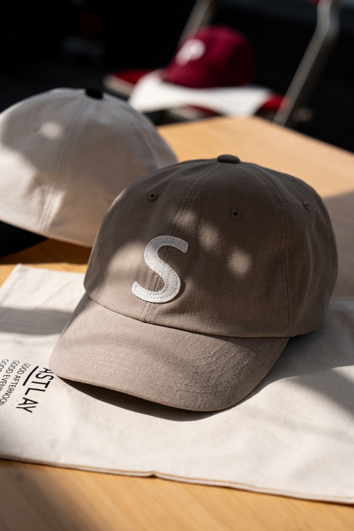 아스트레이(ASTLAY) Canvas Baseball Cap (Beige)