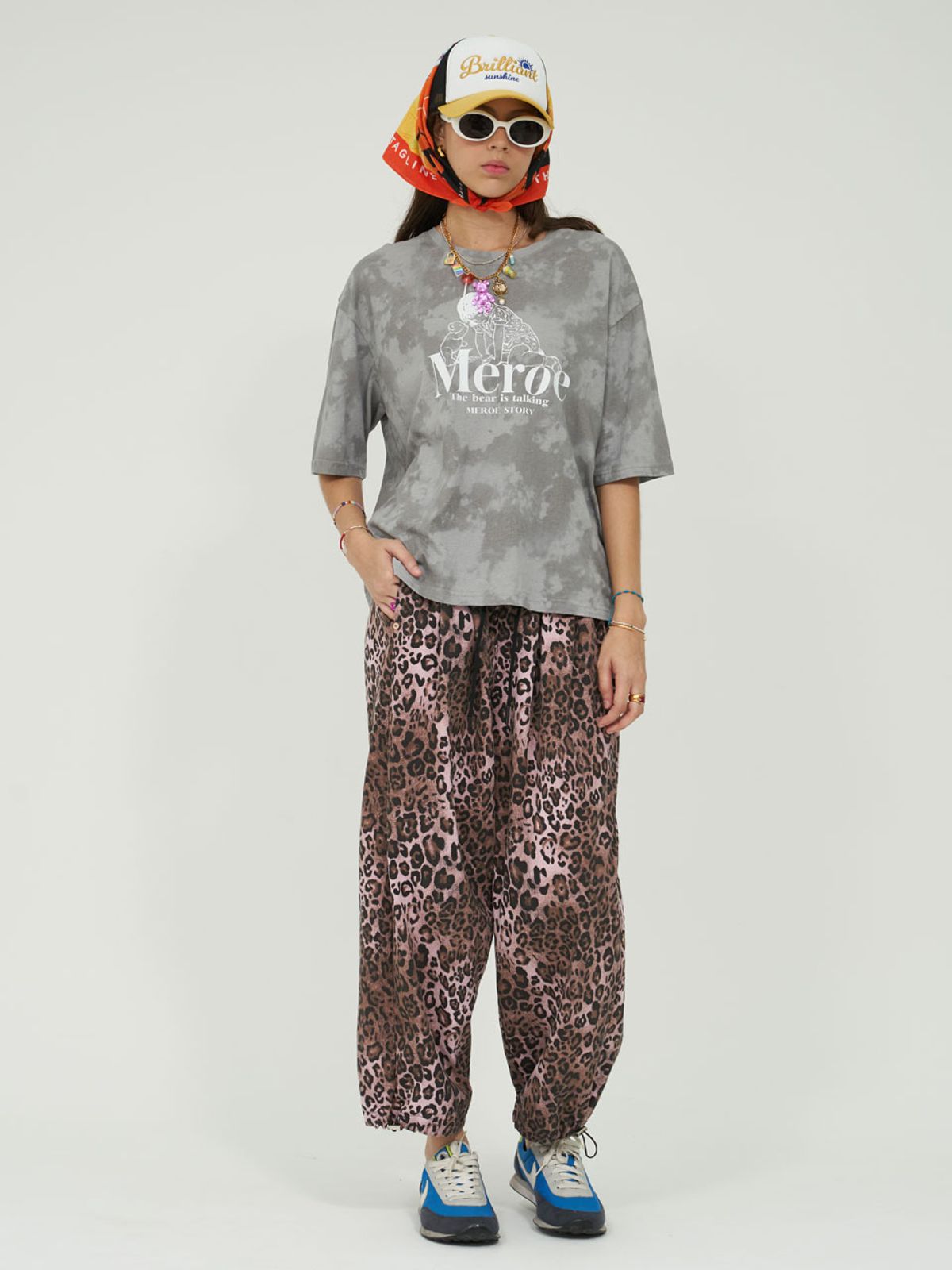 애프터홈파티(AFTER HOME PARTY) dini t-shirt