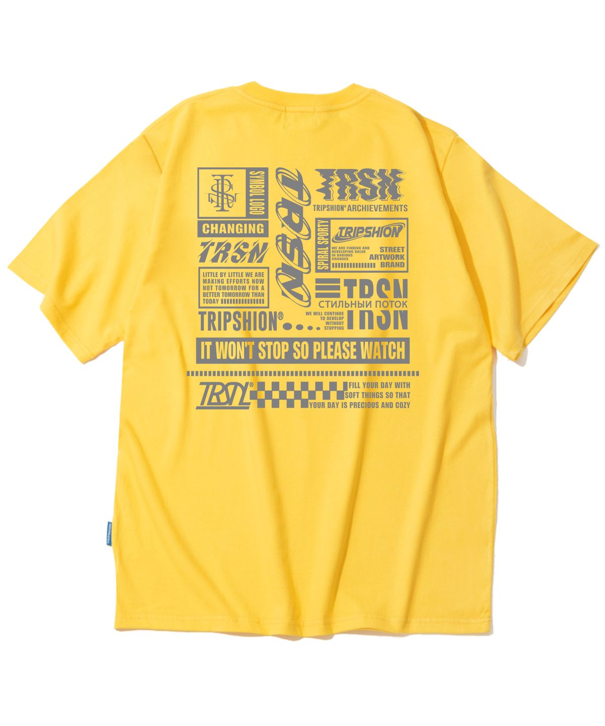 트립션(TRIPSHION) Big Logo Compil 그래픽 티셔츠 - 8 컬러