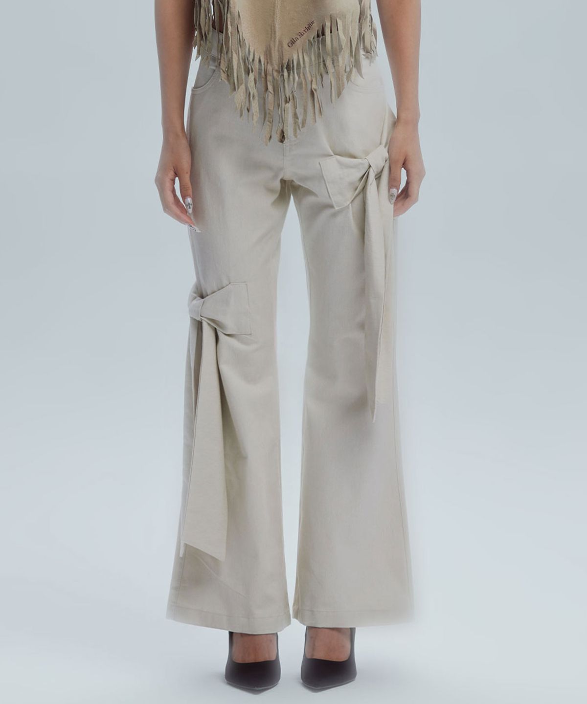 길라아카이브(GILAARCHIVE) RIBBON BOOTSCUT PANTS_BE