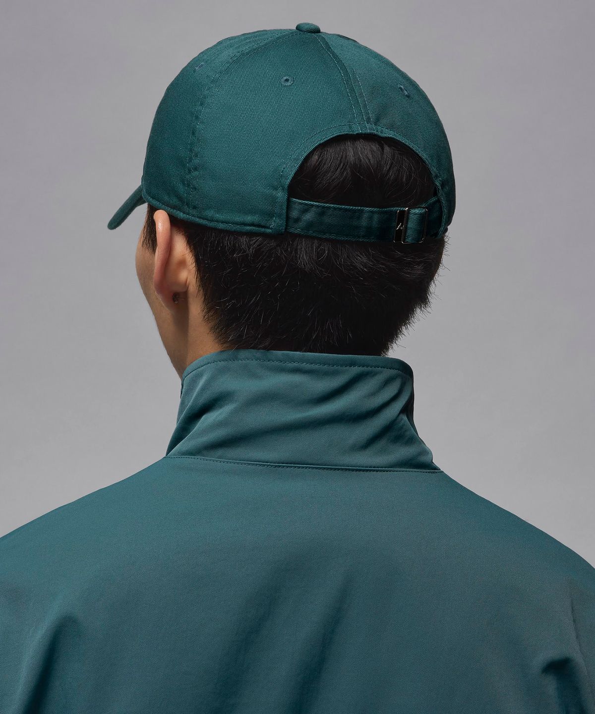 나이키(NIKE) 조던 클럽 언스트럭처 커브 빌 모자 - 옥시다이즈드 그린:라이트 듀 / HQ1963-366