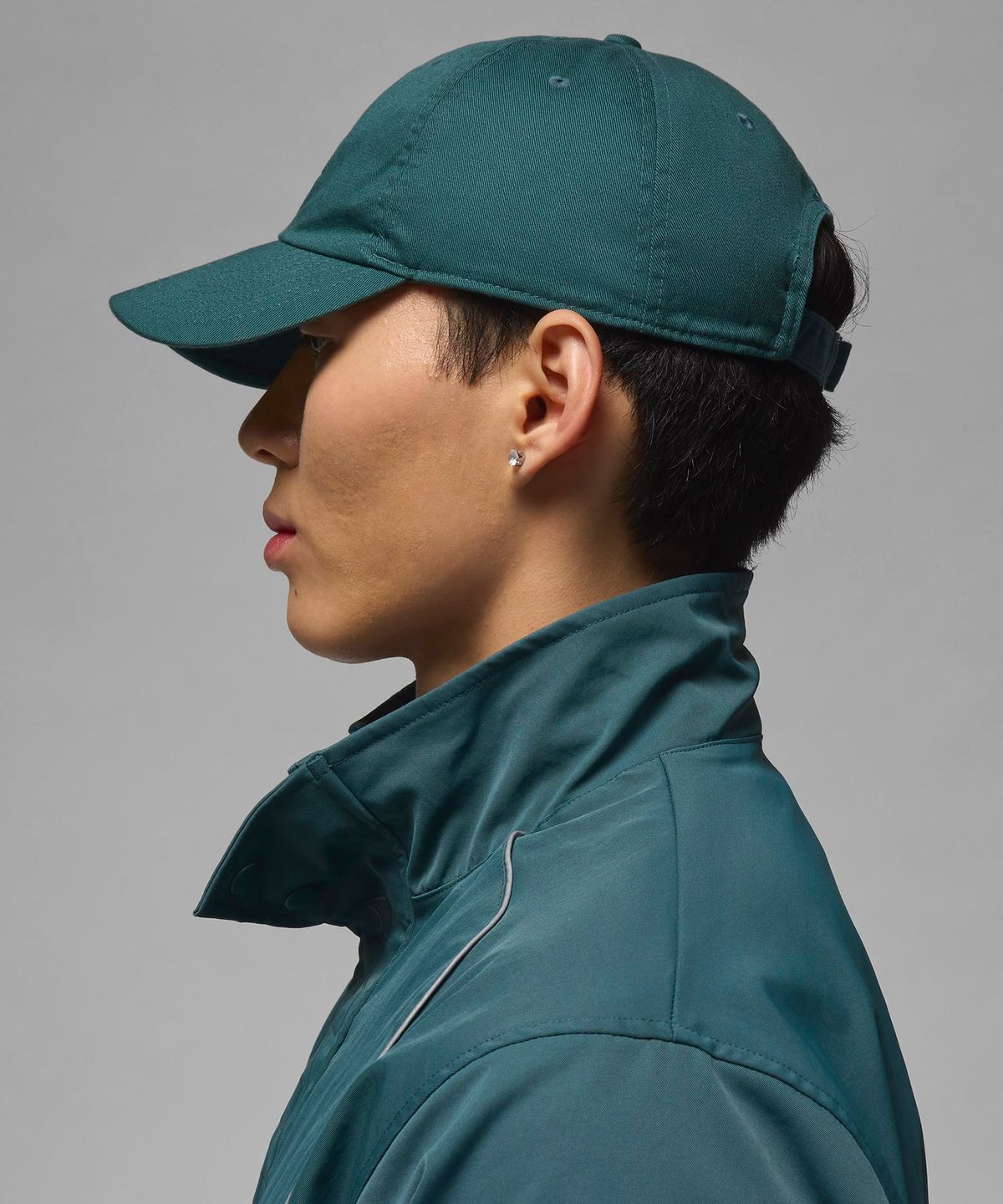 나이키(NIKE) 조던 클럽 언스트럭처 커브 빌 모자 - 옥시다이즈드 그린:라이트 듀 / HQ1963-366