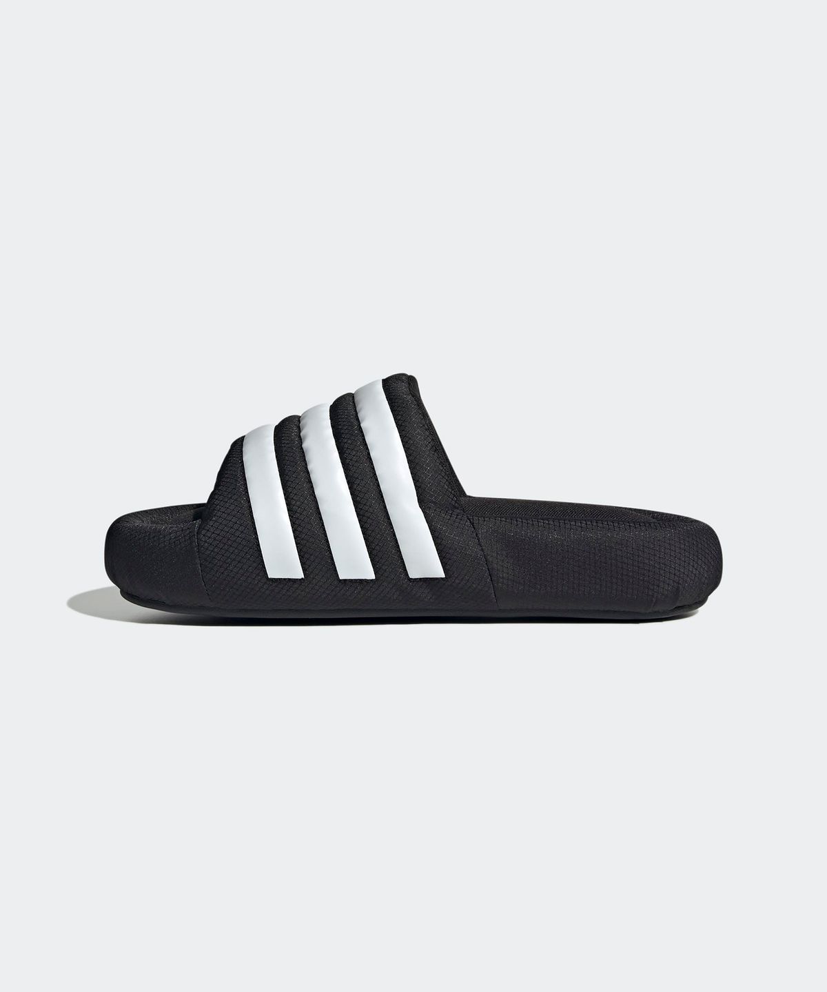 아디다스(ADIDAS) 아딜렛 24 - 블랙 / IF9263