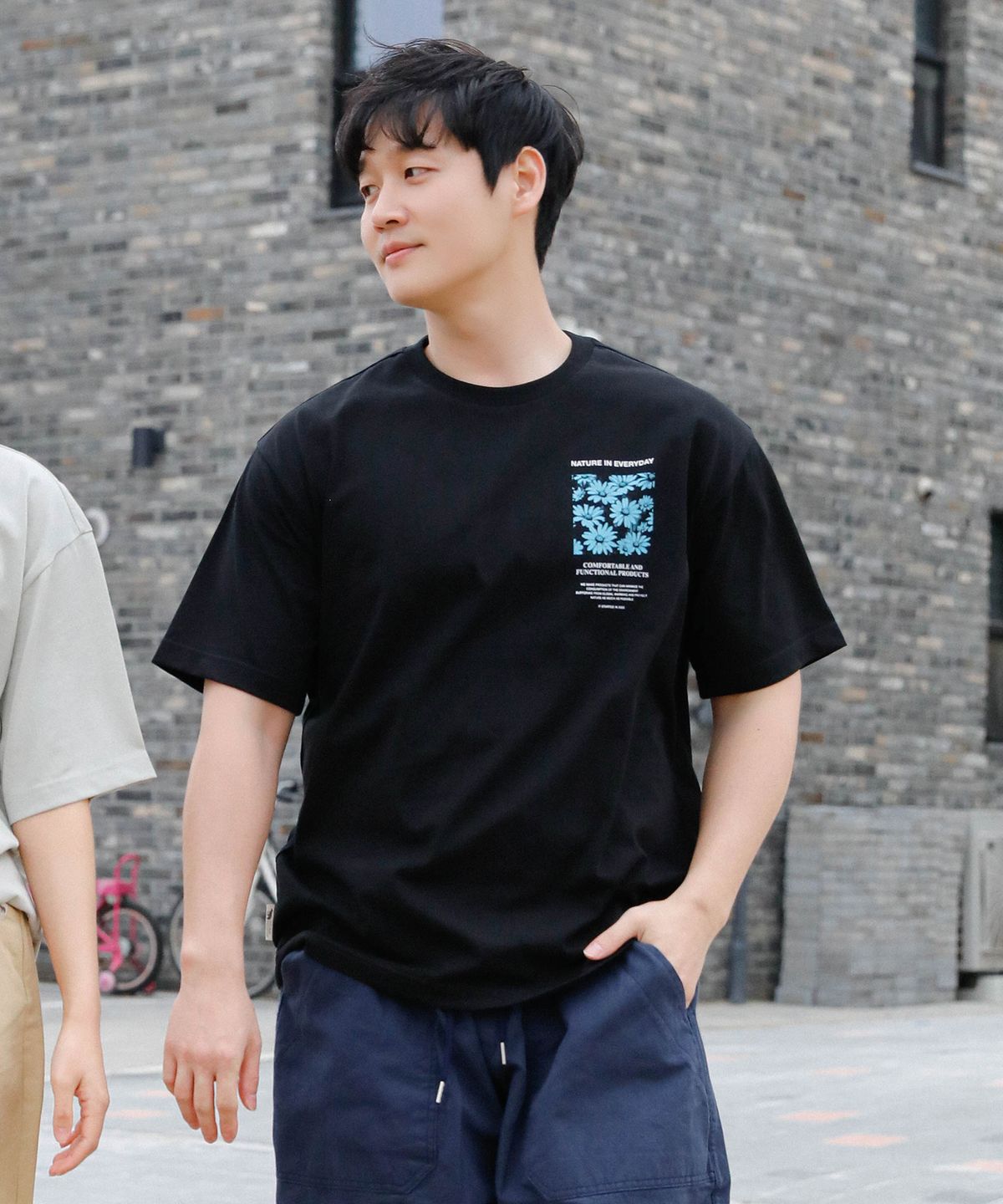베어하우스(BEARHOUSE) 코트니(Cotny) front flower_BK