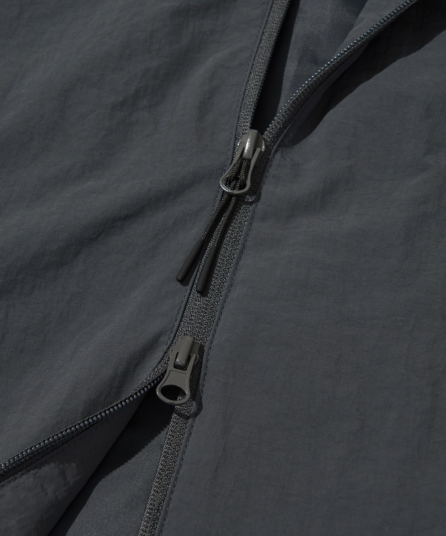 ジャケット Urbandtype. Curved Raglan WindbreakerGray UBDFJP002GR MUSINSA | URBANDTYPE Curved Raglan Windbreaker_Charcoal