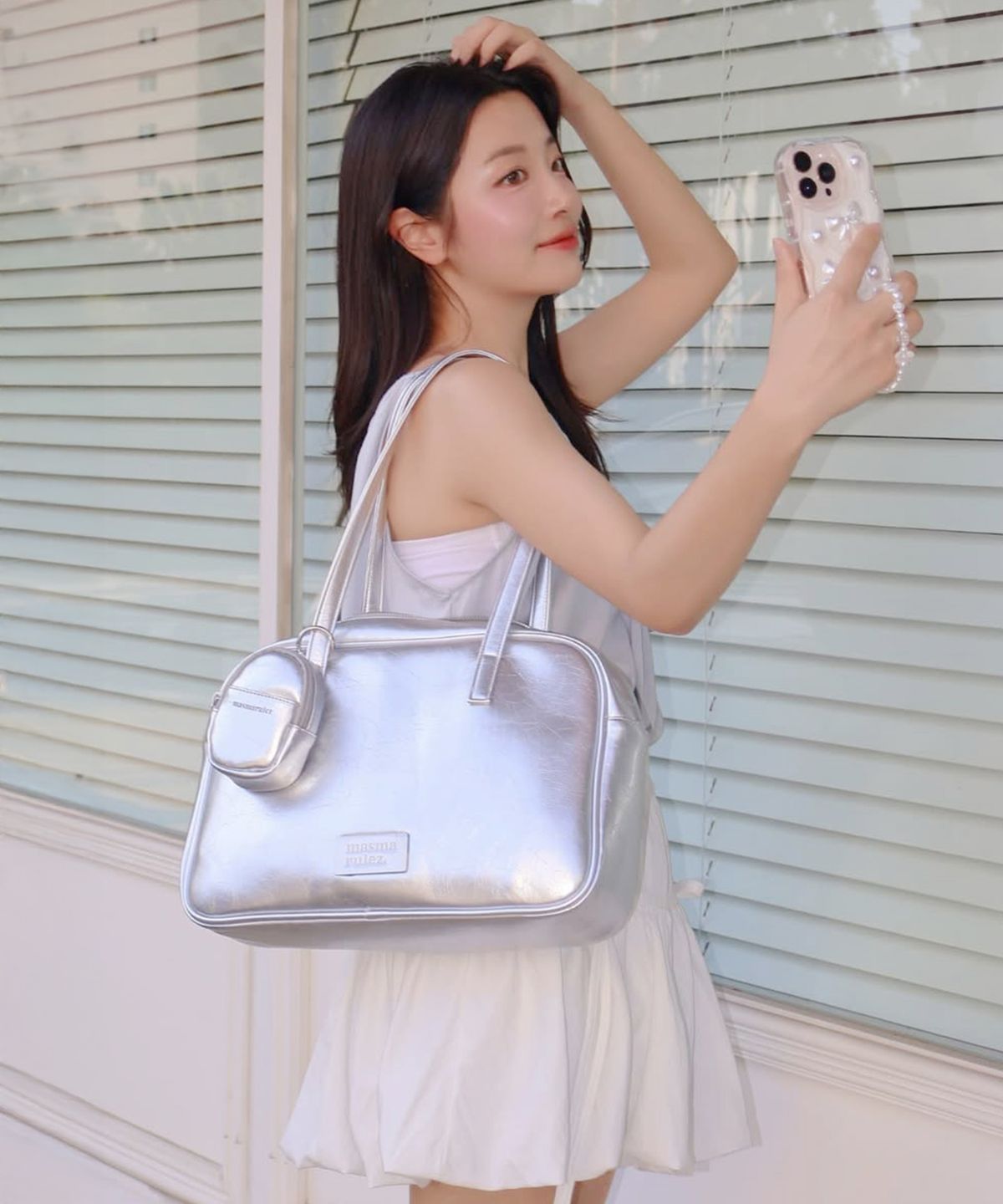 마스마룰즈(MASMARULEZ) 304 leather pouch shoulder bag _ Silver