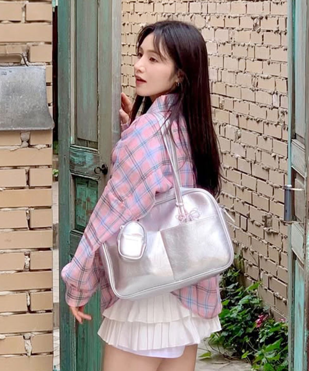 마스마룰즈(MASMARULEZ) 304 leather pouch shoulder bag _ Silver