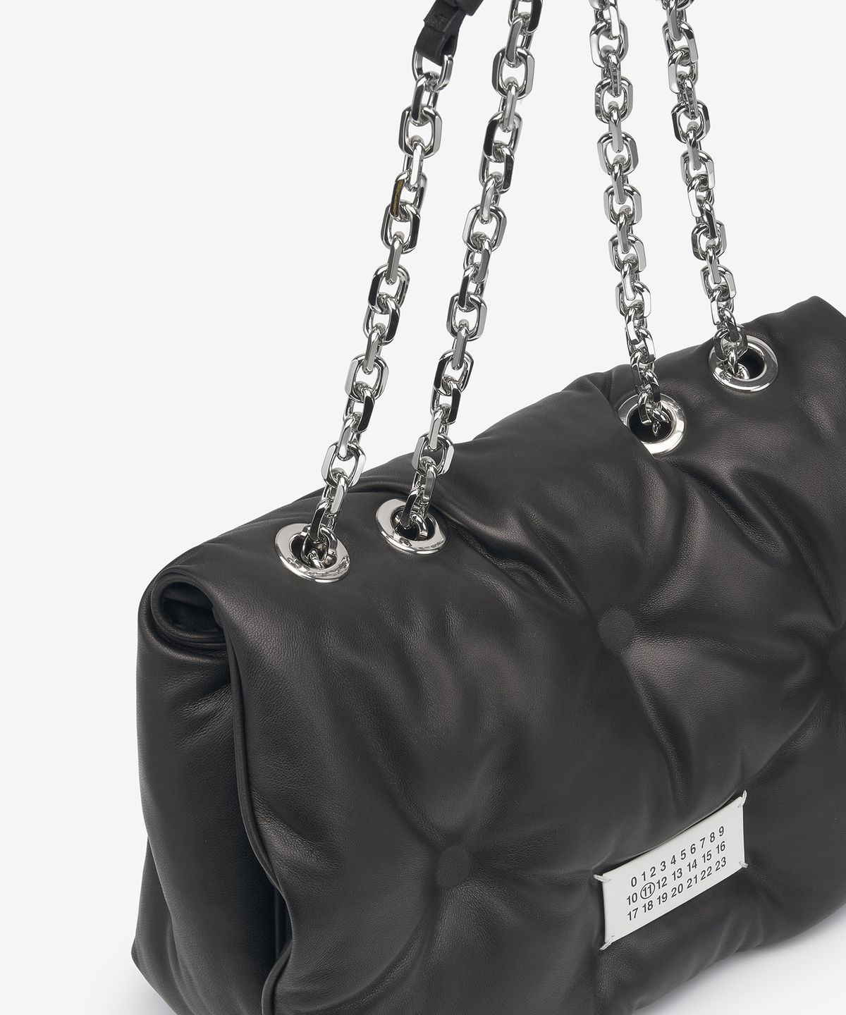 메종 마르지엘라(MAISON MARGIELA) 미디움 글램 슬램 플랩 숄더백 - 블랙 / S56WG0169P4300T8013
