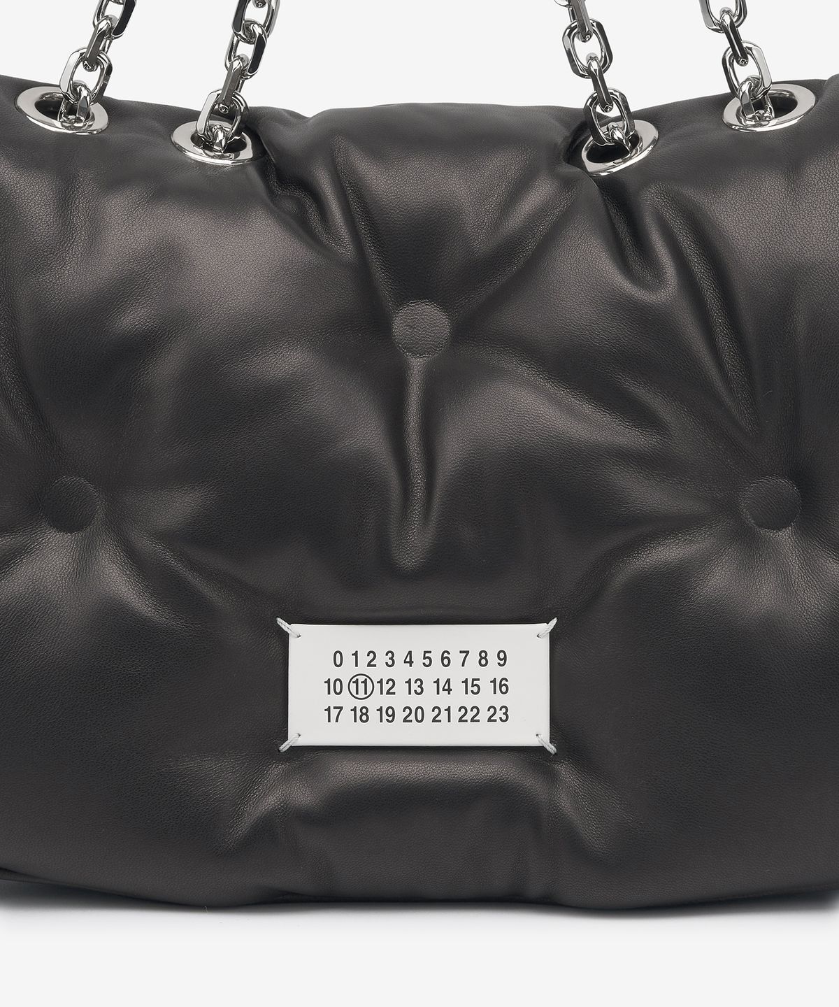 메종 마르지엘라(MAISON MARGIELA) 미디움 글램 슬램 플랩 숄더백 - 블랙 / S56WG0169P4300T8013