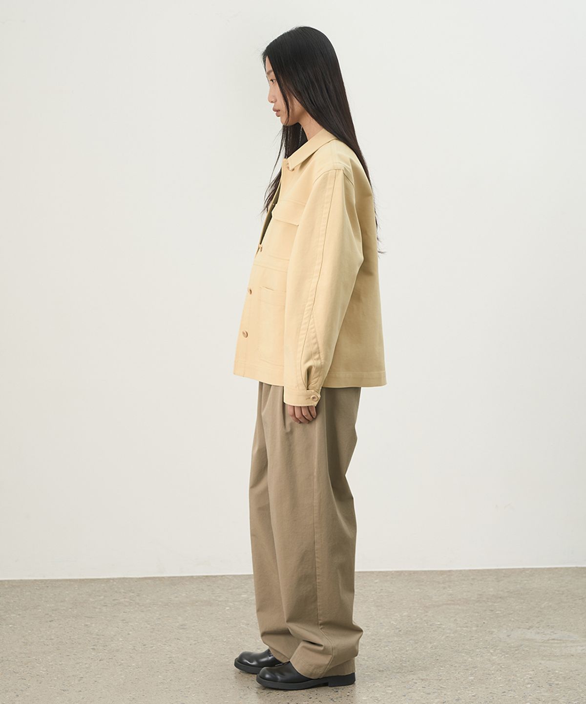 러프사이드 화이트라벨(ROUGH SIDE WHITE LABEL) Curve Double Jacket Butter