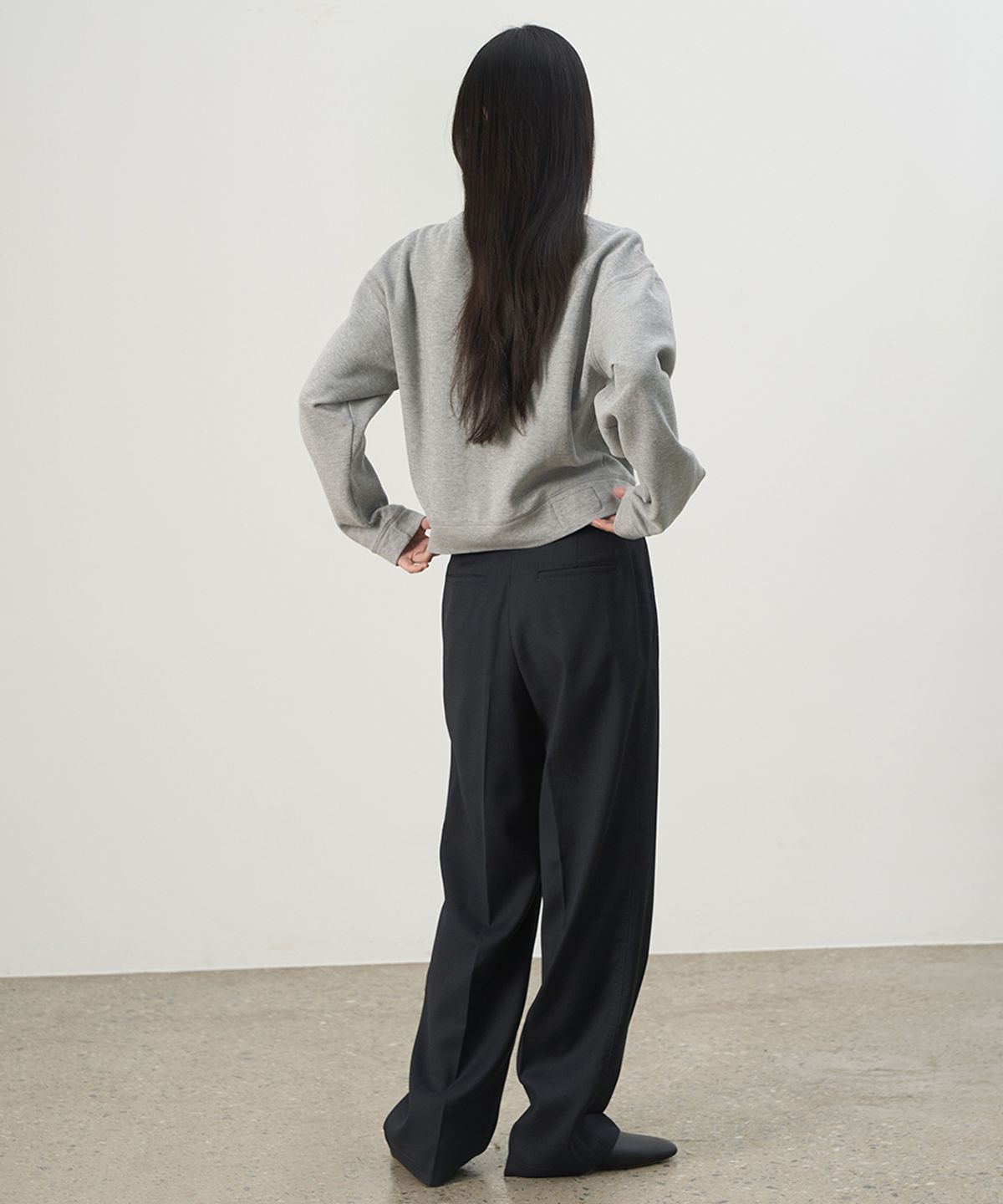 러프사이드 화이트라벨(ROUGH SIDE WHITE LABEL) Summer Wool Pants Dark Navy